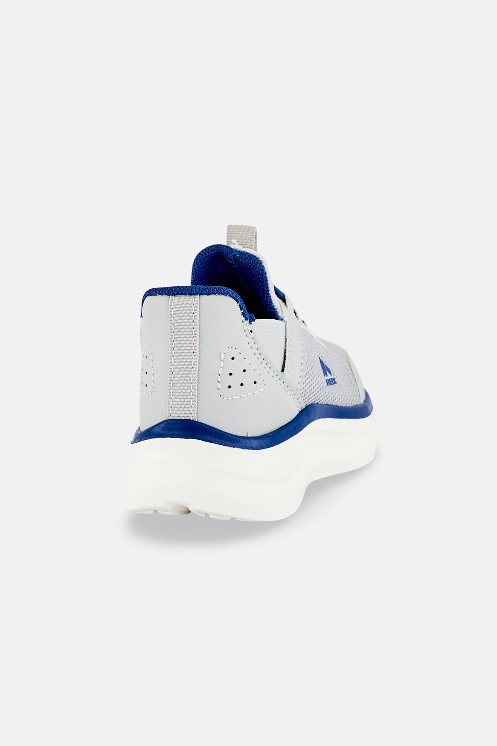 Toddlers Boy Slip On Running Shoes, Light Grey