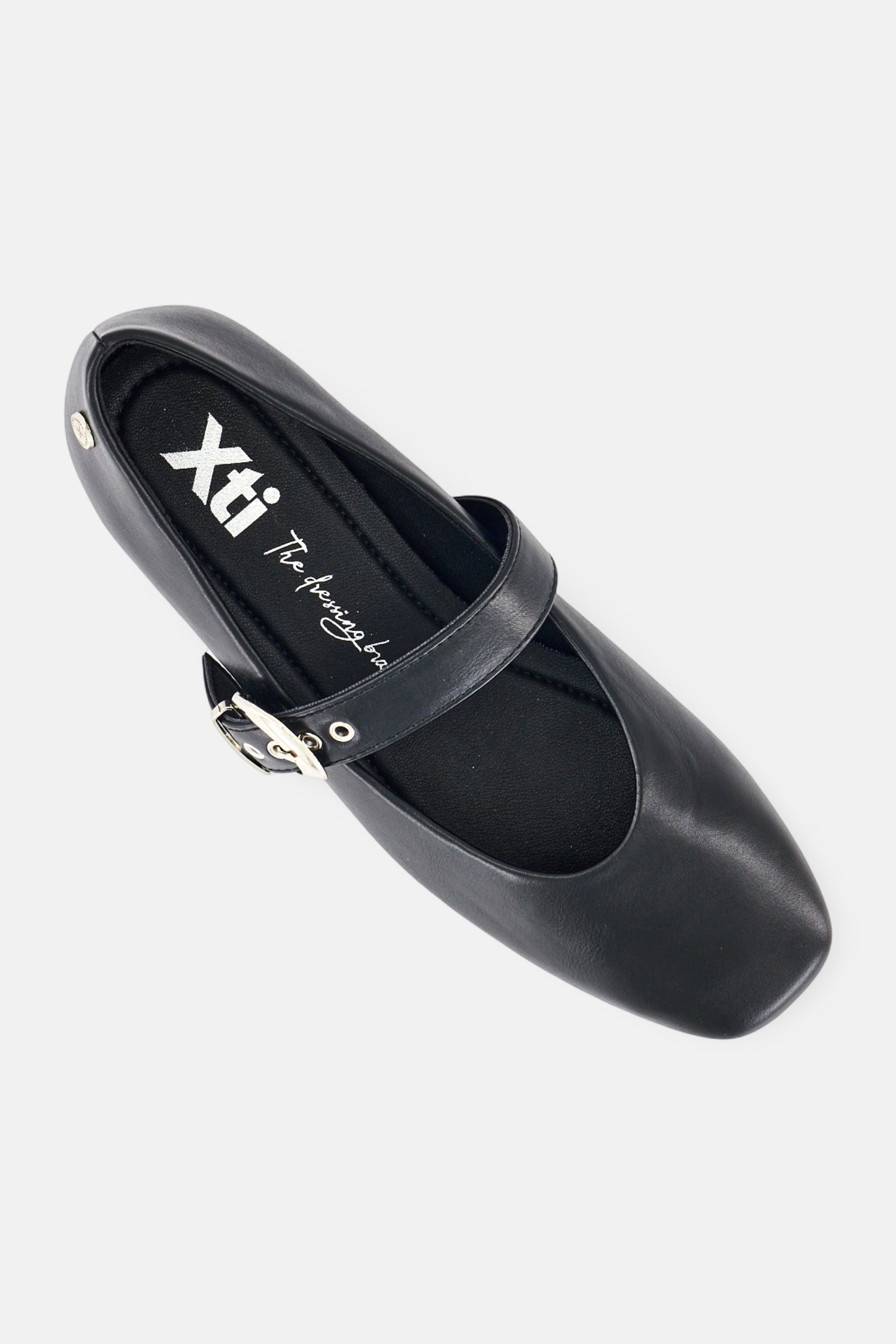 Women Adjustable Buckle Flats, Black