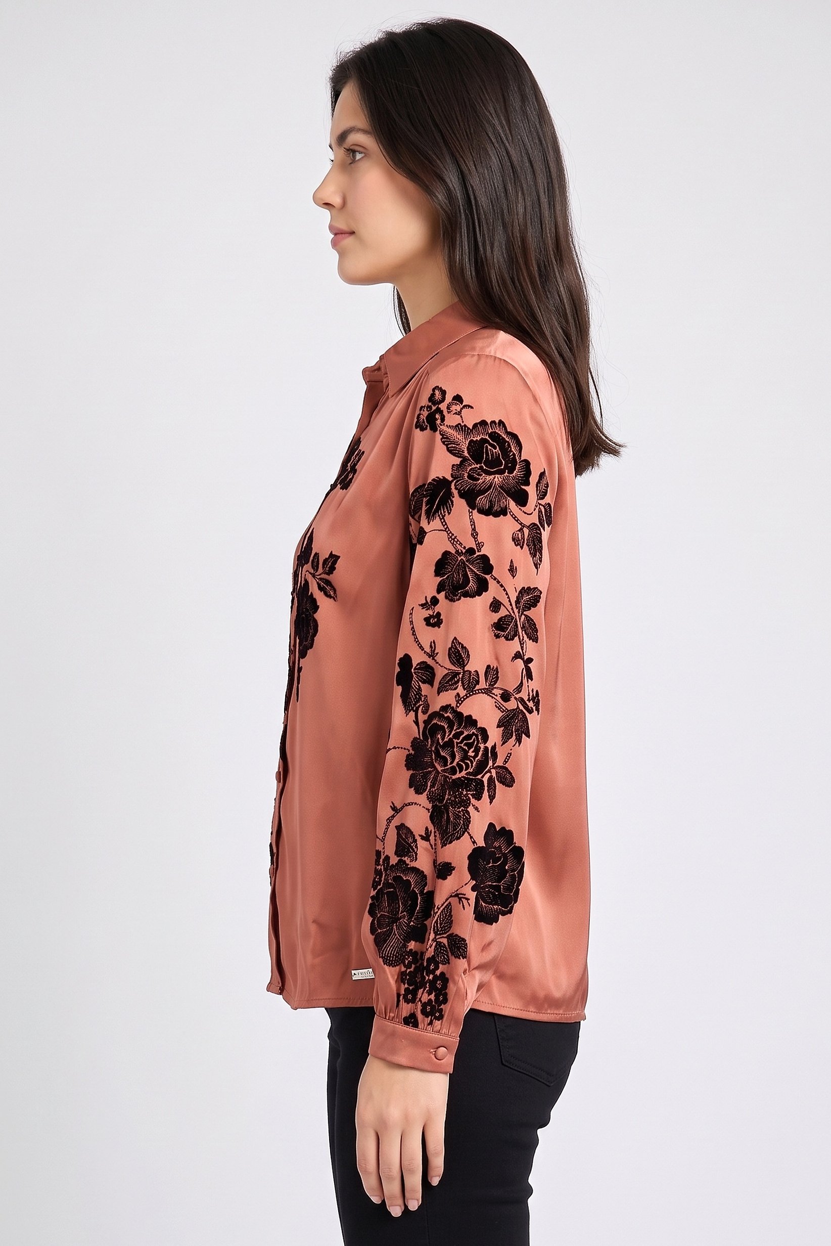 Women Spread Collar Long Sleeve Embroidered Shirt, Multicolor