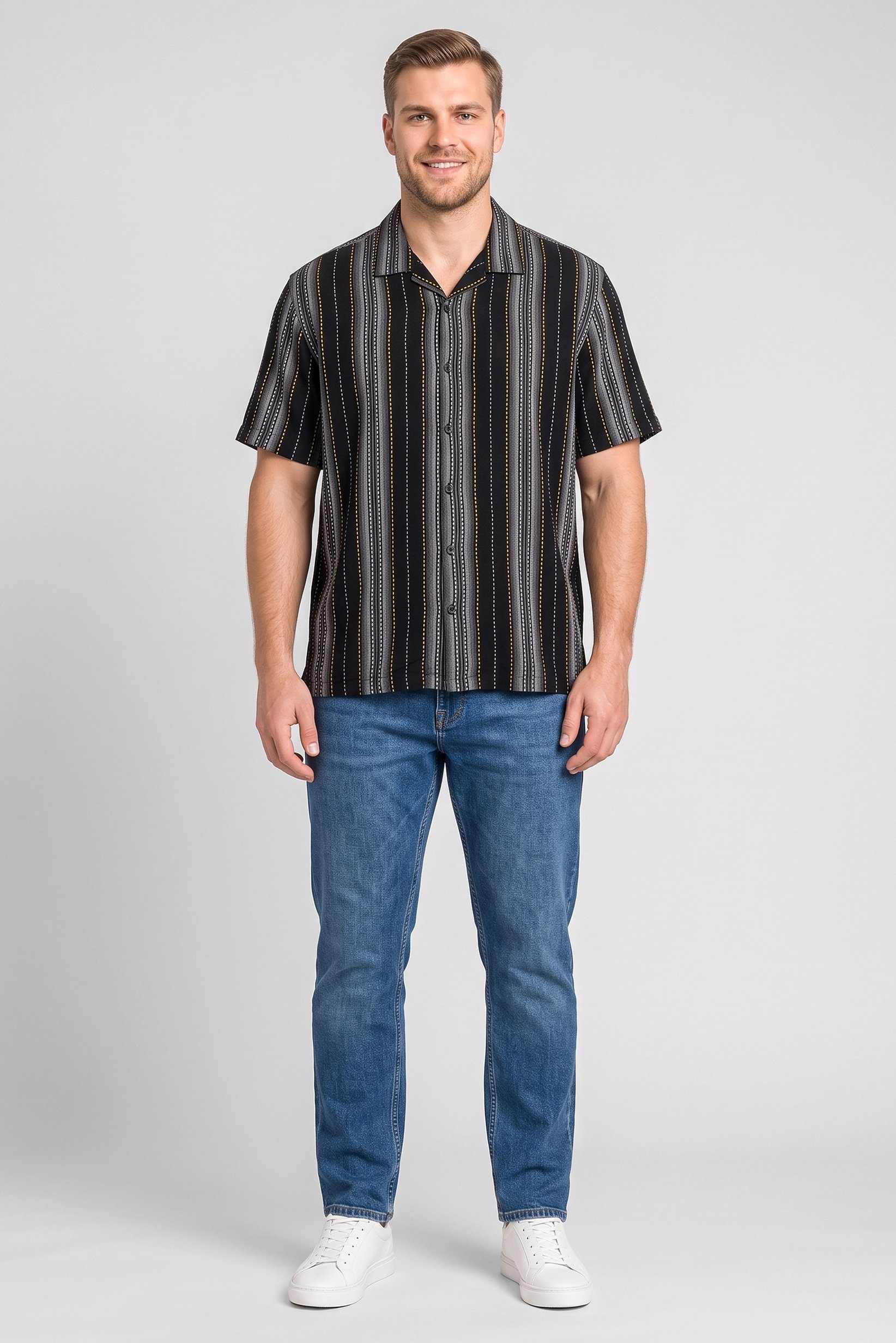 Men Relaxed Fit Short Sleeve Stripe Casual Shirt, Multicolor