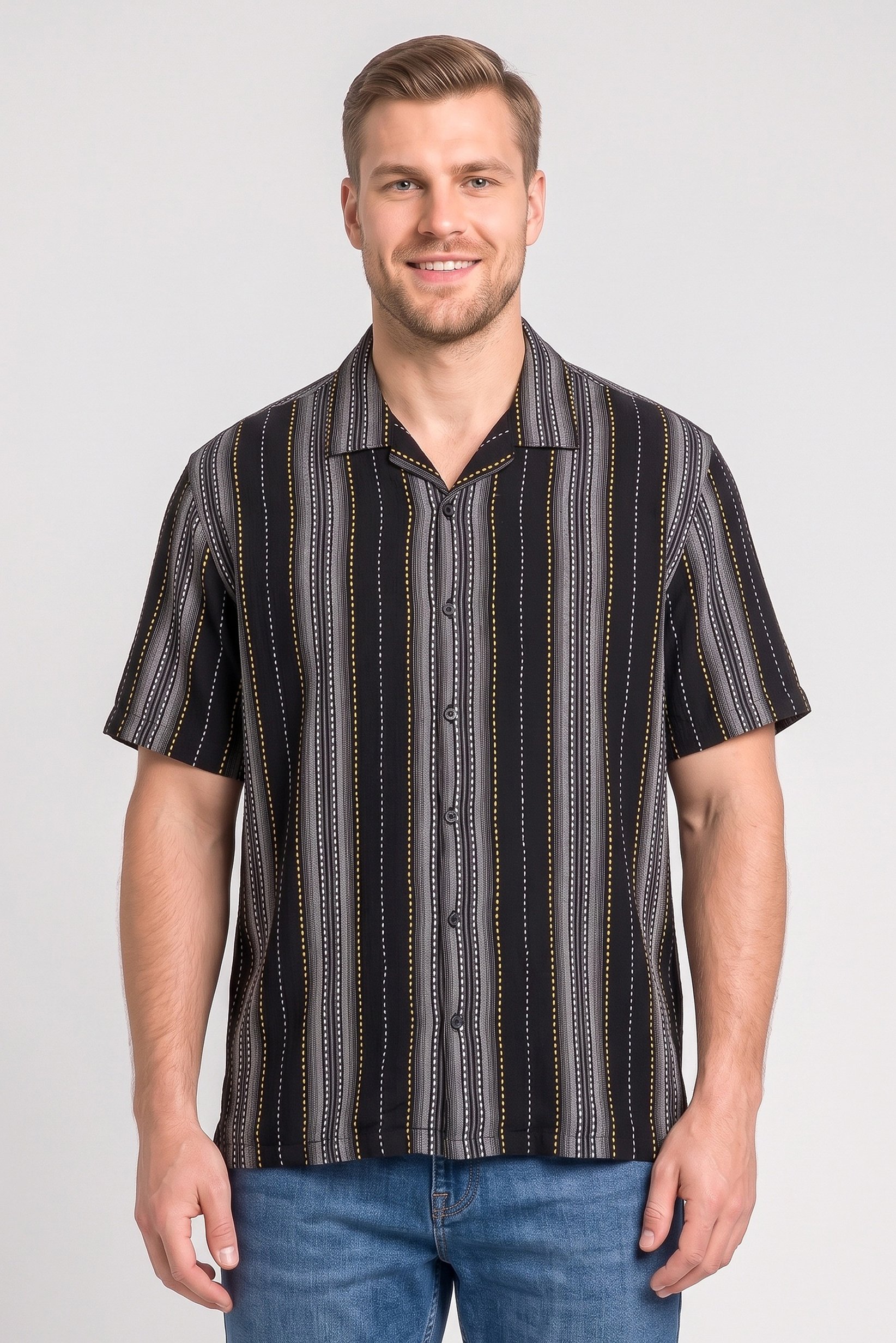 Men Relaxed Fit Short Sleeve Stripe Casual Shirt, Multicolor