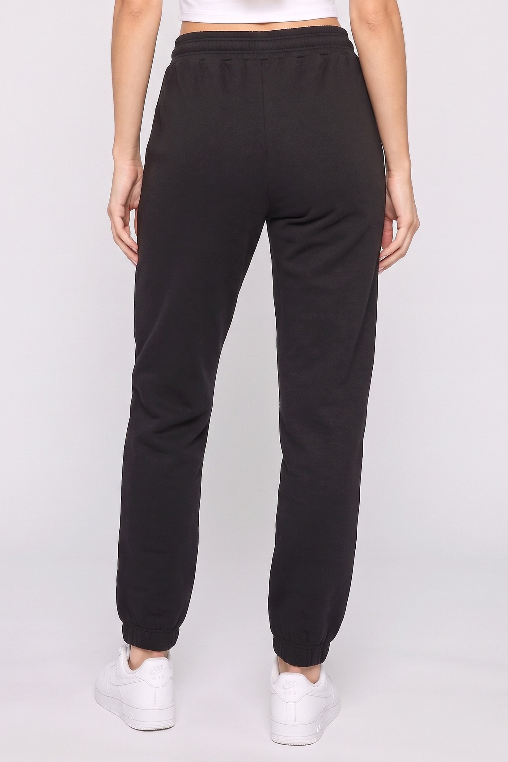 Women Regular Fit Solid Sweatpants, Black