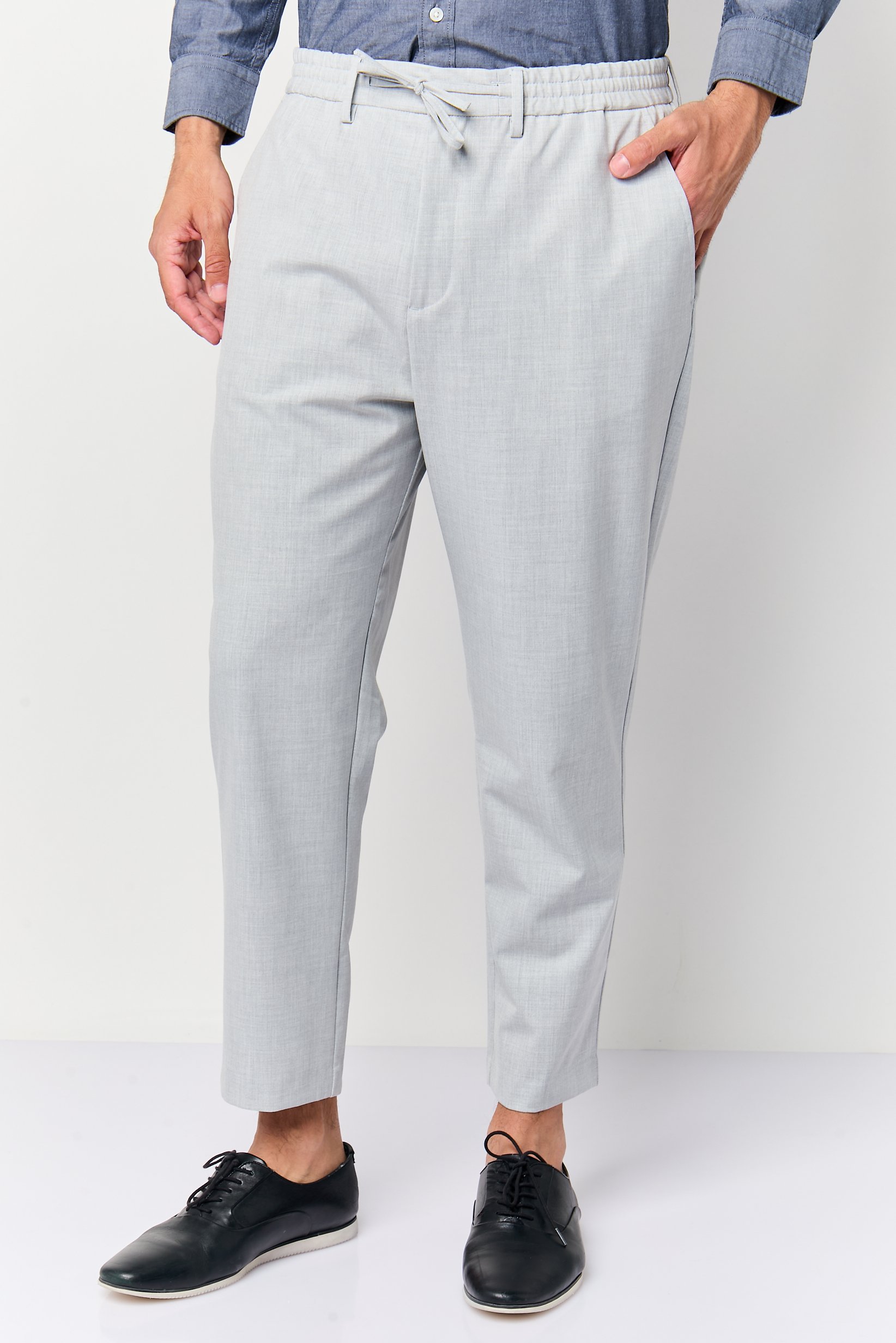 Men Regular Fit Plain Straight Leg Pants, Light Grey