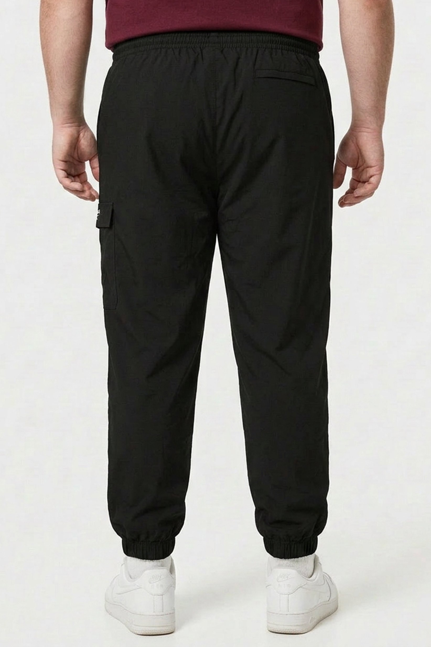 Men Sportswear Fit Outdoor jogger Pants, Black