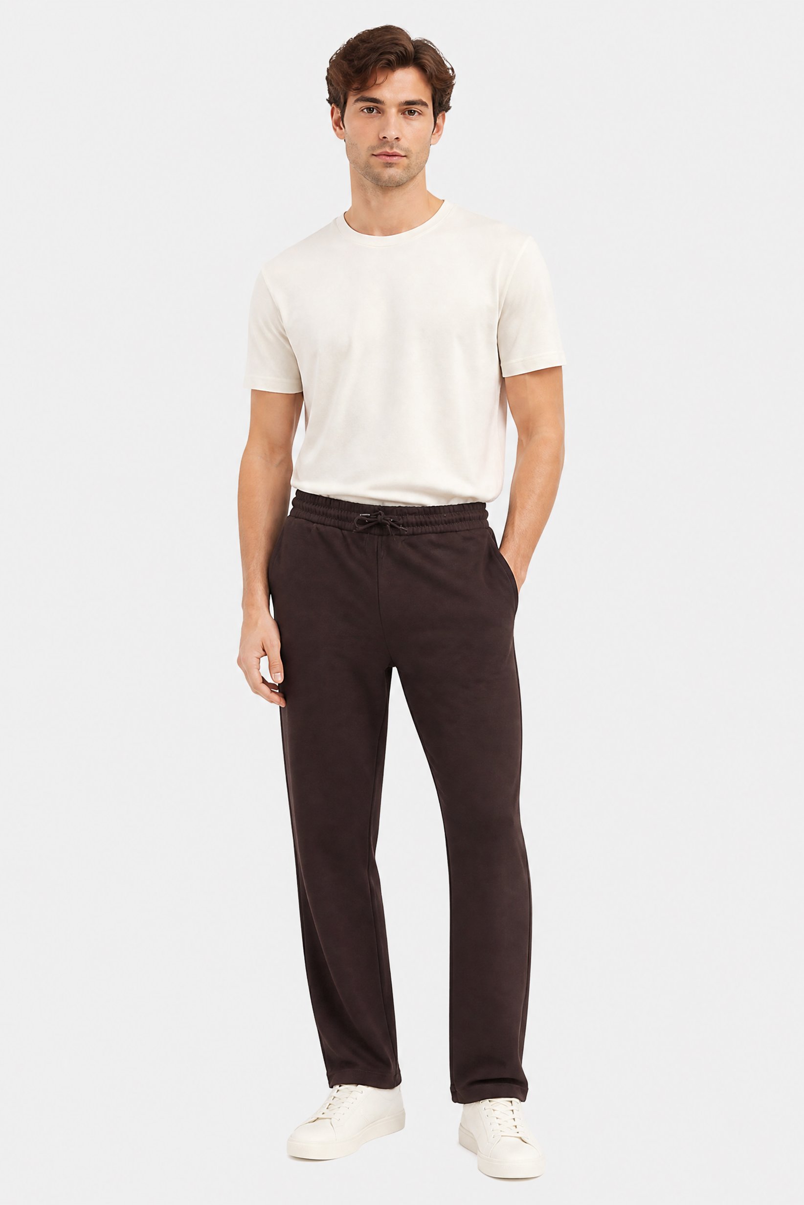 Men Regular Fit Plain Jogger Pants, Dark Brown