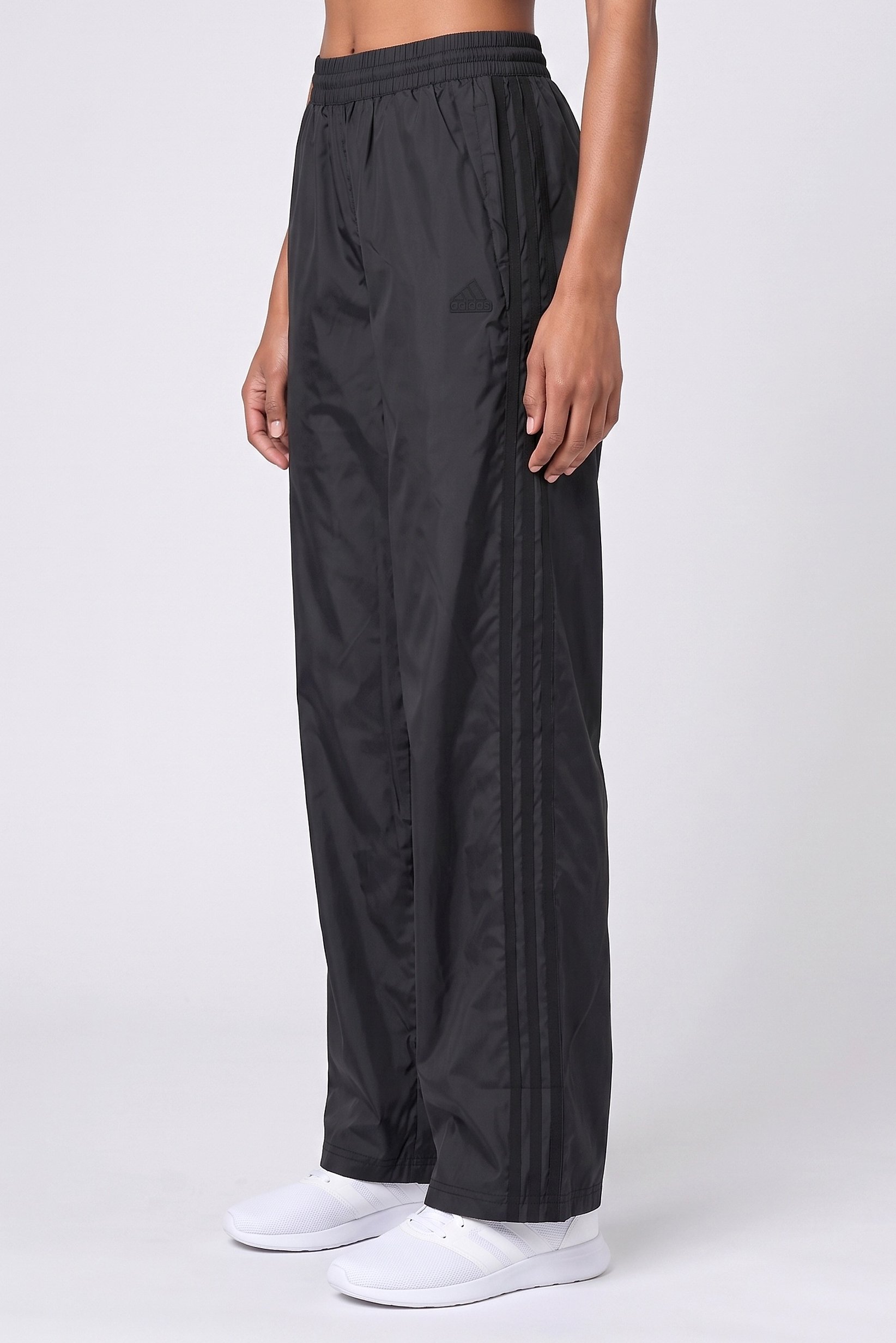 Women Loose Fit Outdoor Track Pants, Black