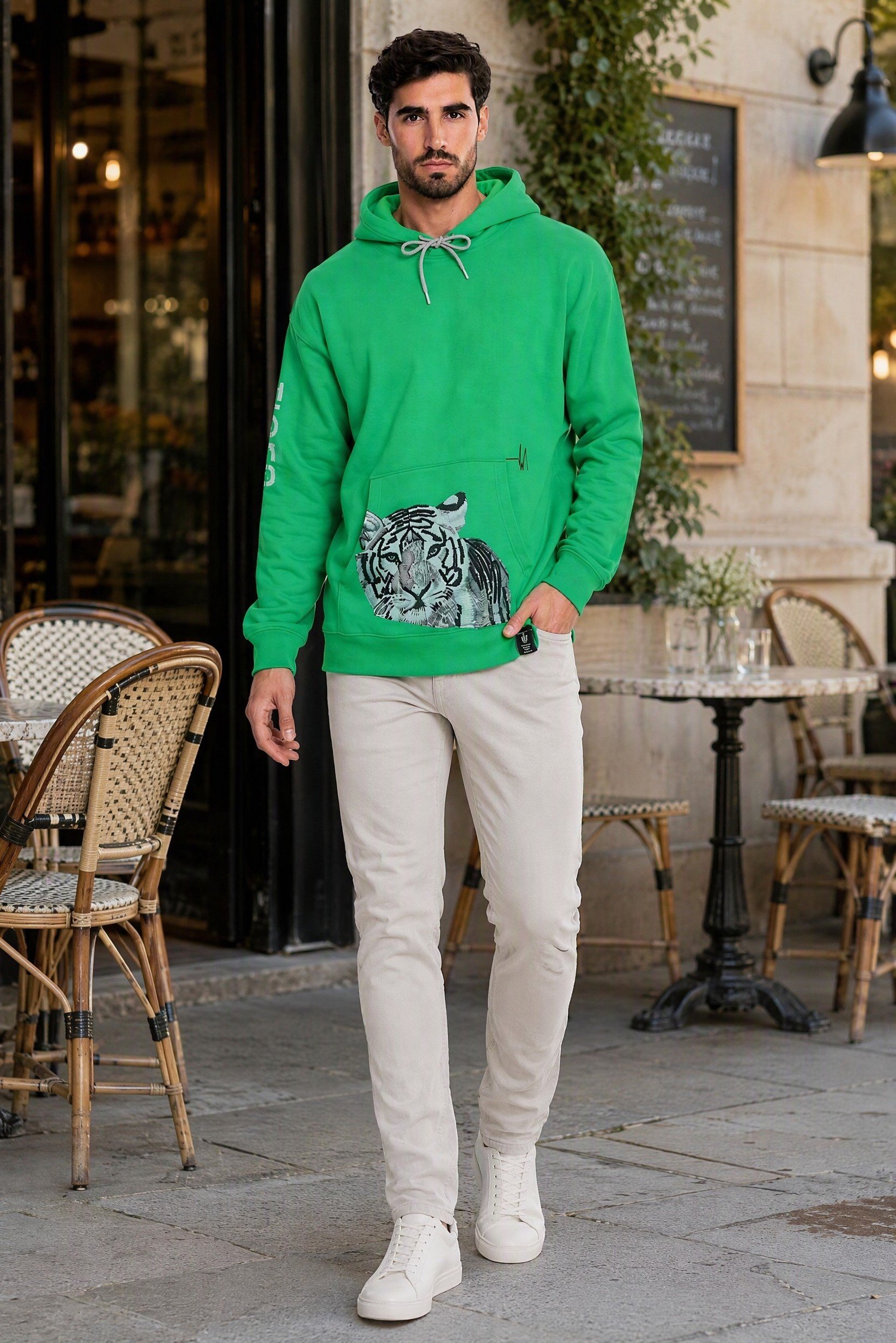 Men Graphic Print Long Sleeve Hoodie, Green