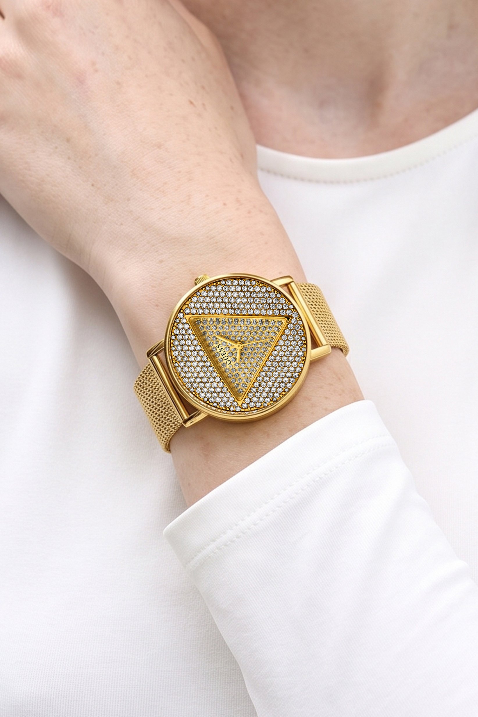 Women GW0477L2 Analog Stainless Steel Watch 35 mm, Gold