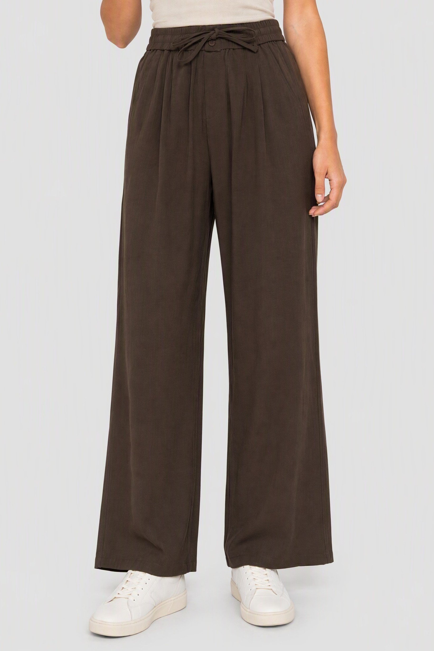 Women Regular Fit Plain Straight Leg Pants, Brown