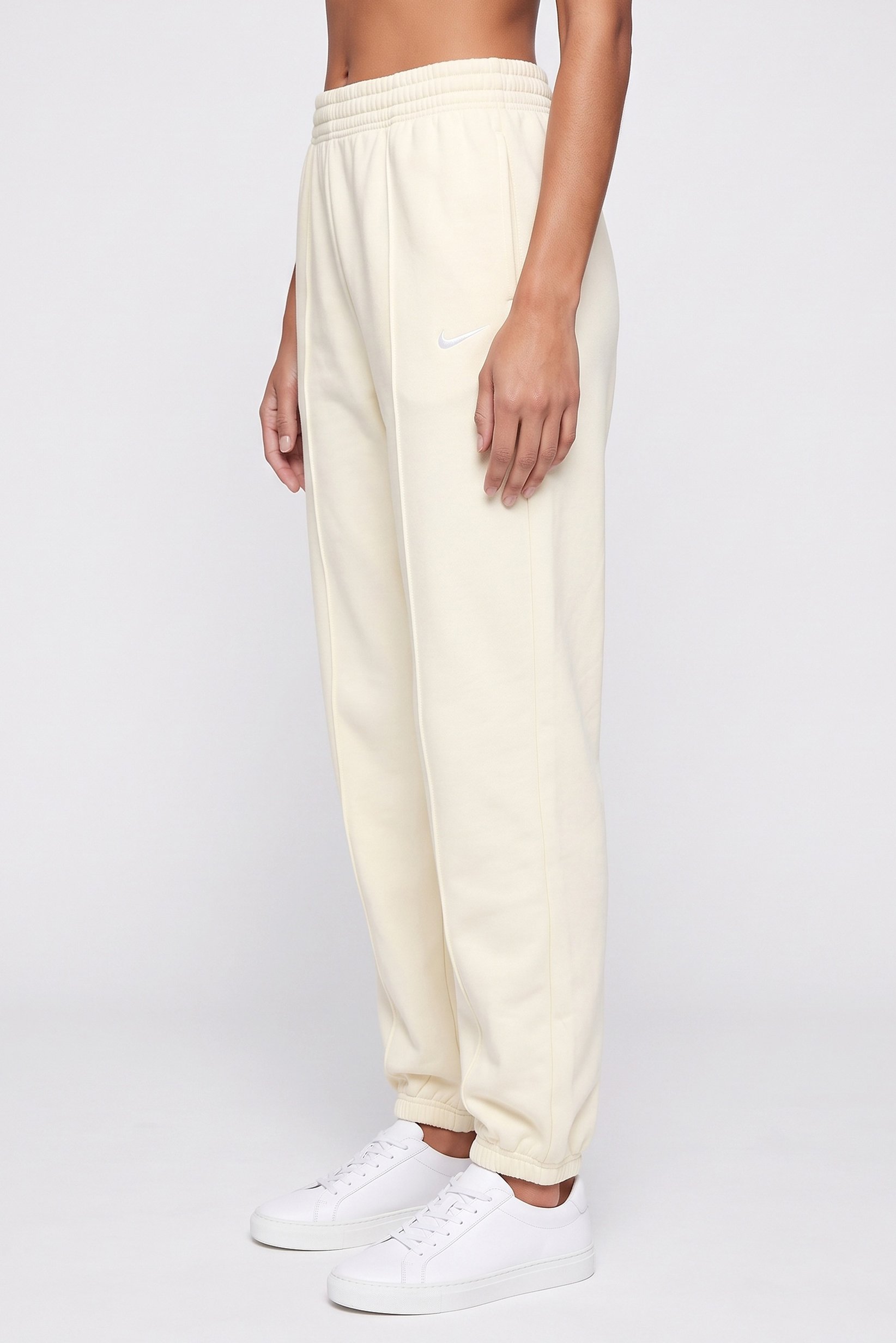 Women Loose Fit Outdoor Sweatpants, Ivory