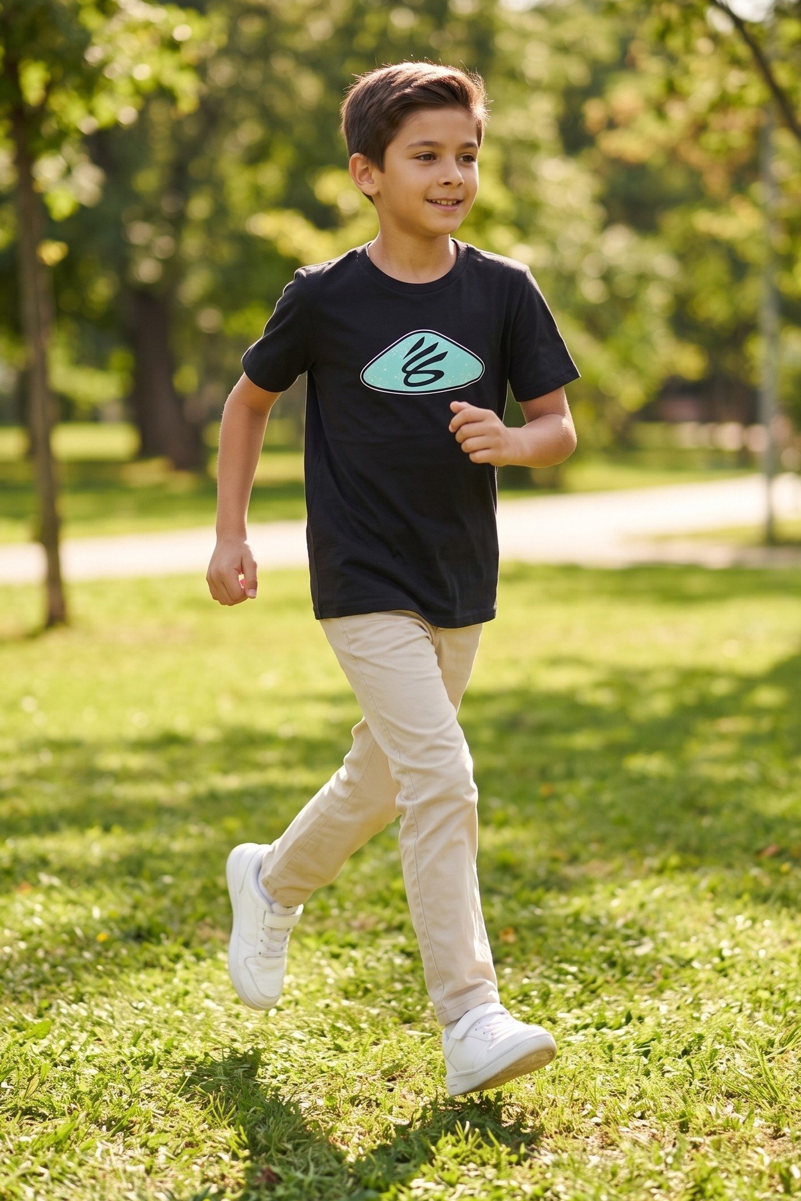 Under Armour x Curry Kids Boy Loose Fit Short Sleeve Outdoor Shirt, Black
