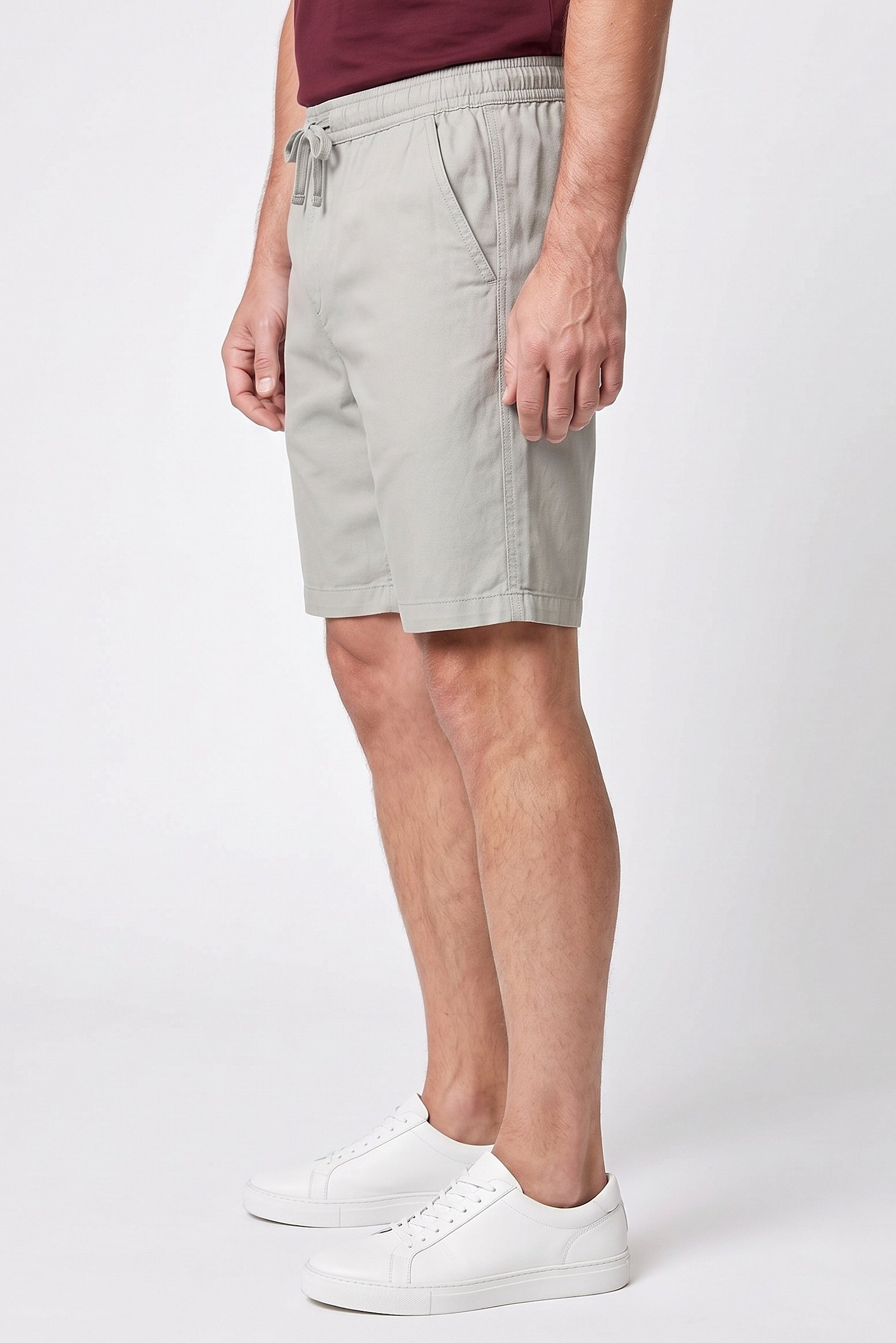 Men Solid Basic Shorts, Sage Green
