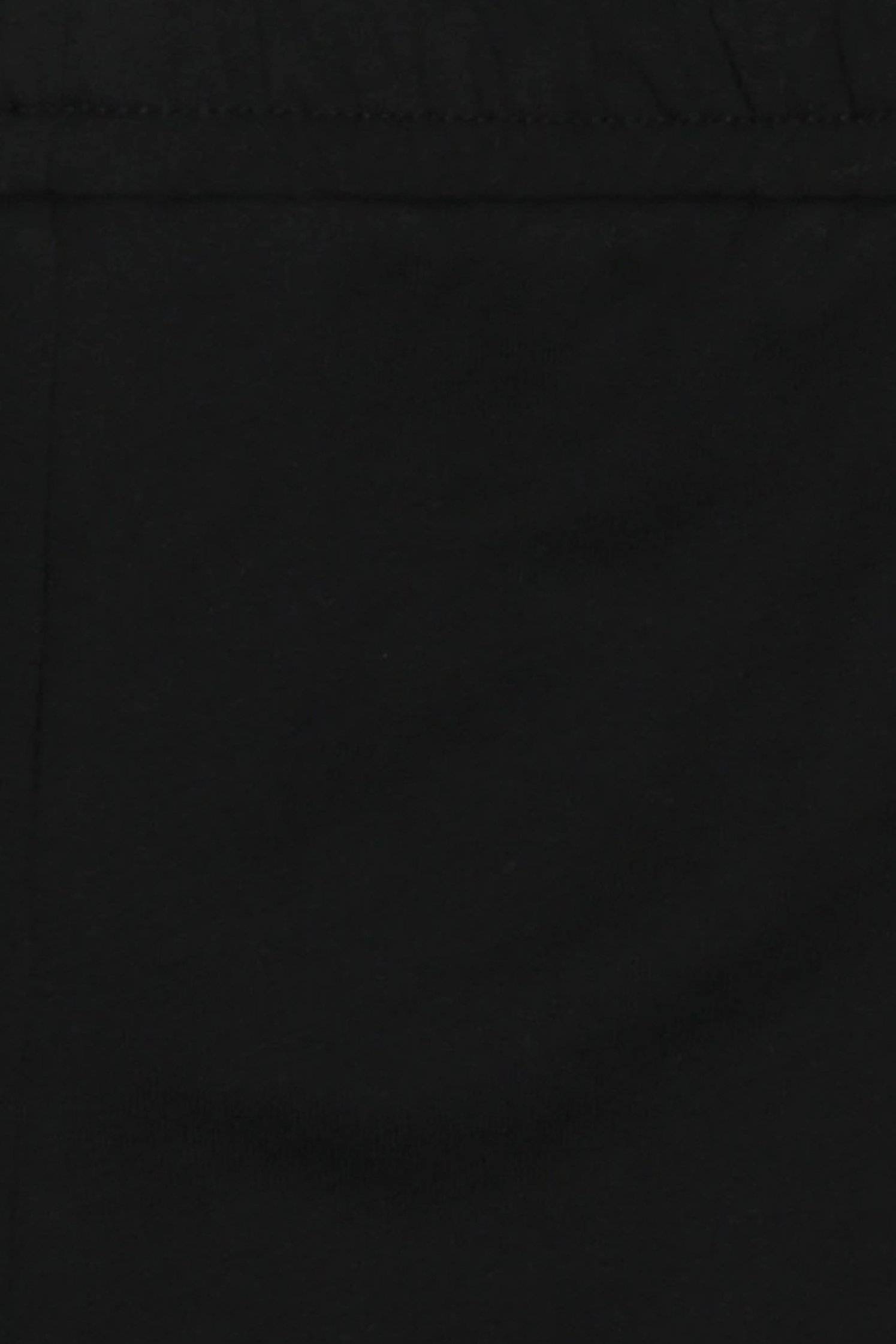 Women Solid Basic Shorts, Black