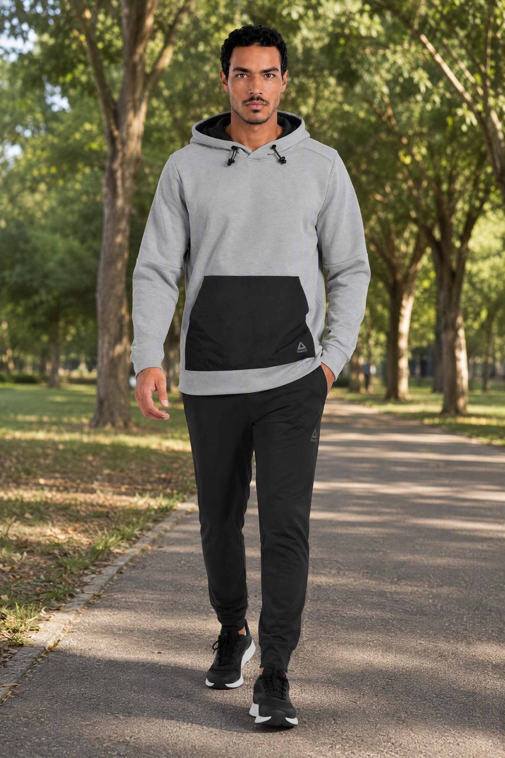Men Sportswear Fit Long Sleeve Outdoor Hoodie, Grey