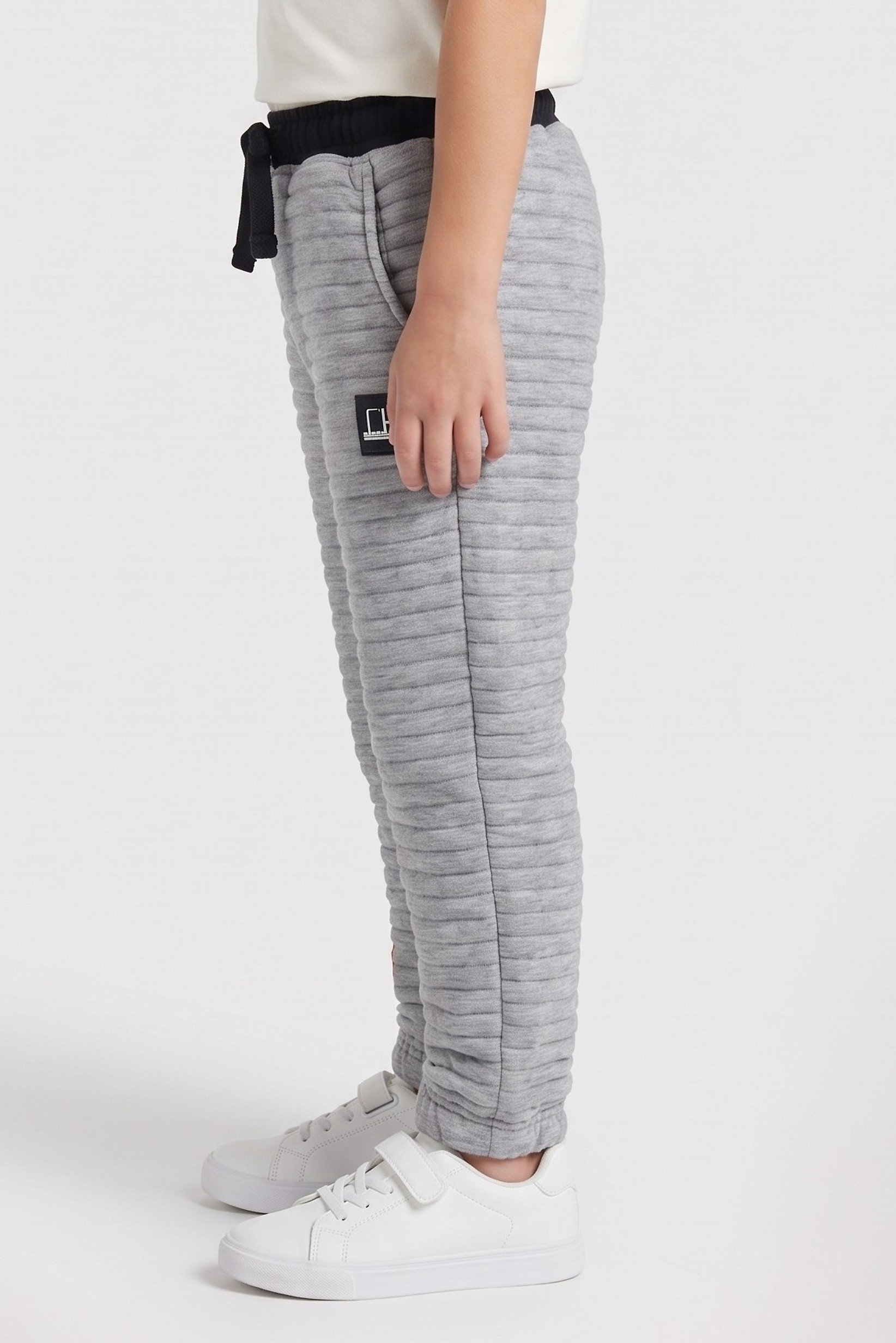 Toddlers Boy Quilted Sweatpants, Grey Melange