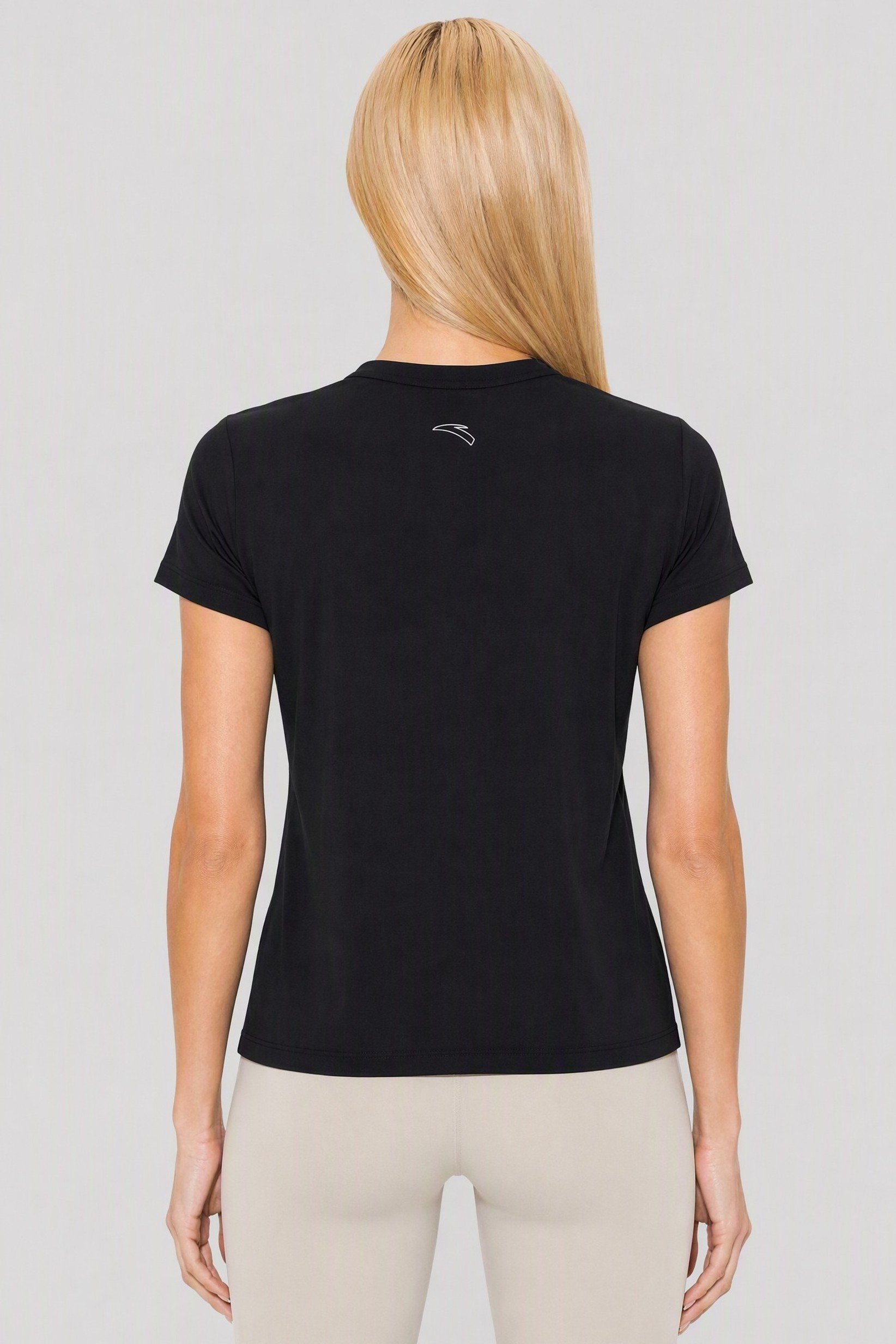 Women Regular Fit Short Sleeve Running Top, Black