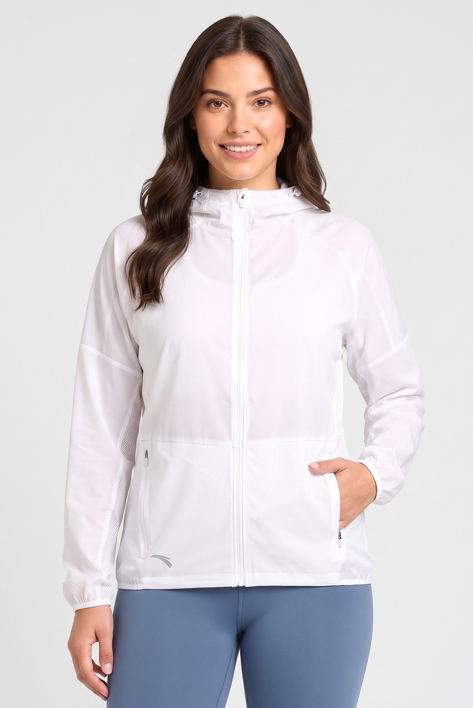 Women Sportswear Fit Long Sleeve Running Jackets, White