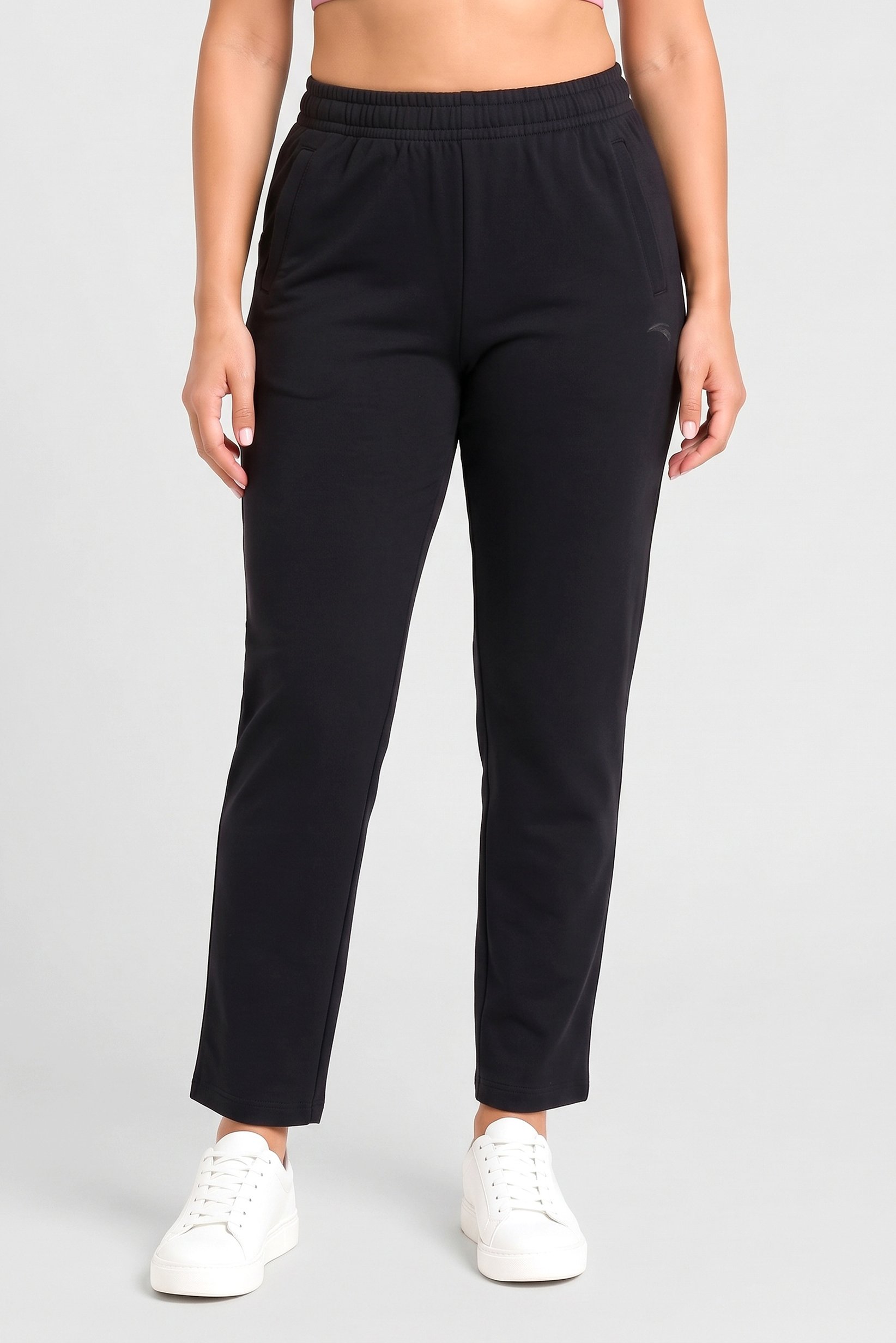Women Regular Fit Outdoor Track Pants, Black