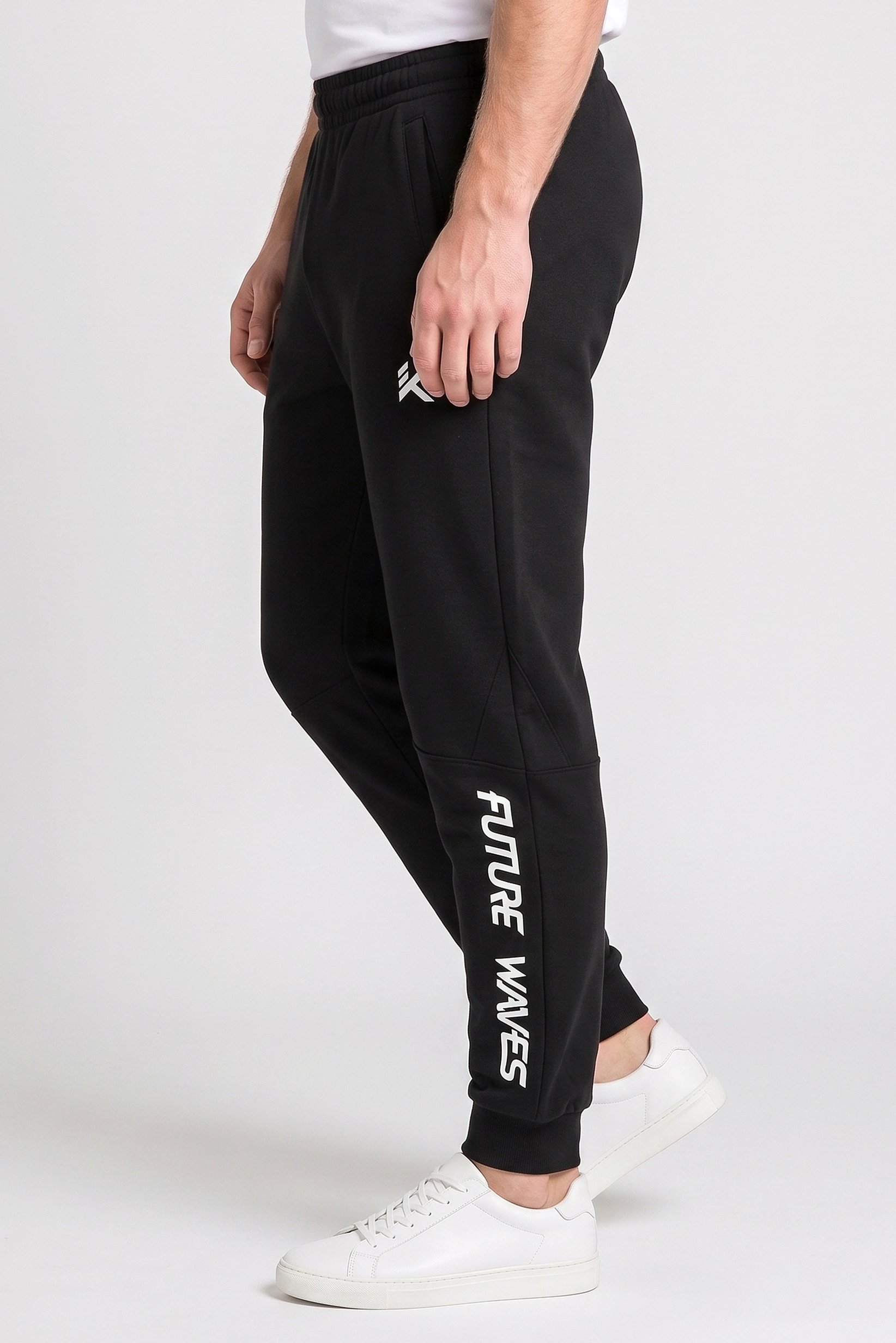 Men Regular Fit Outdoor Sweatpants, Black