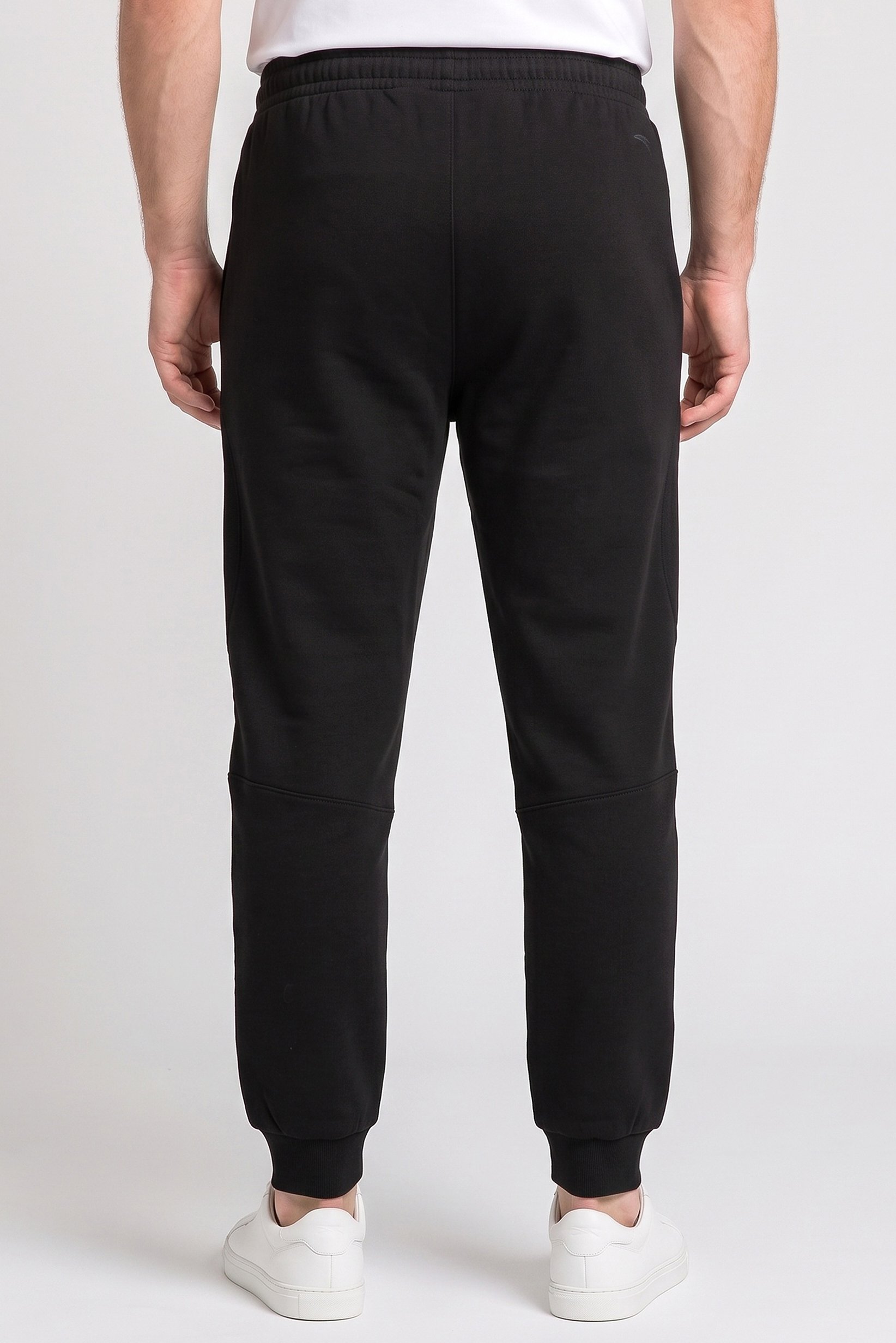 Men Regular Fit Outdoor Sweatpants, Black