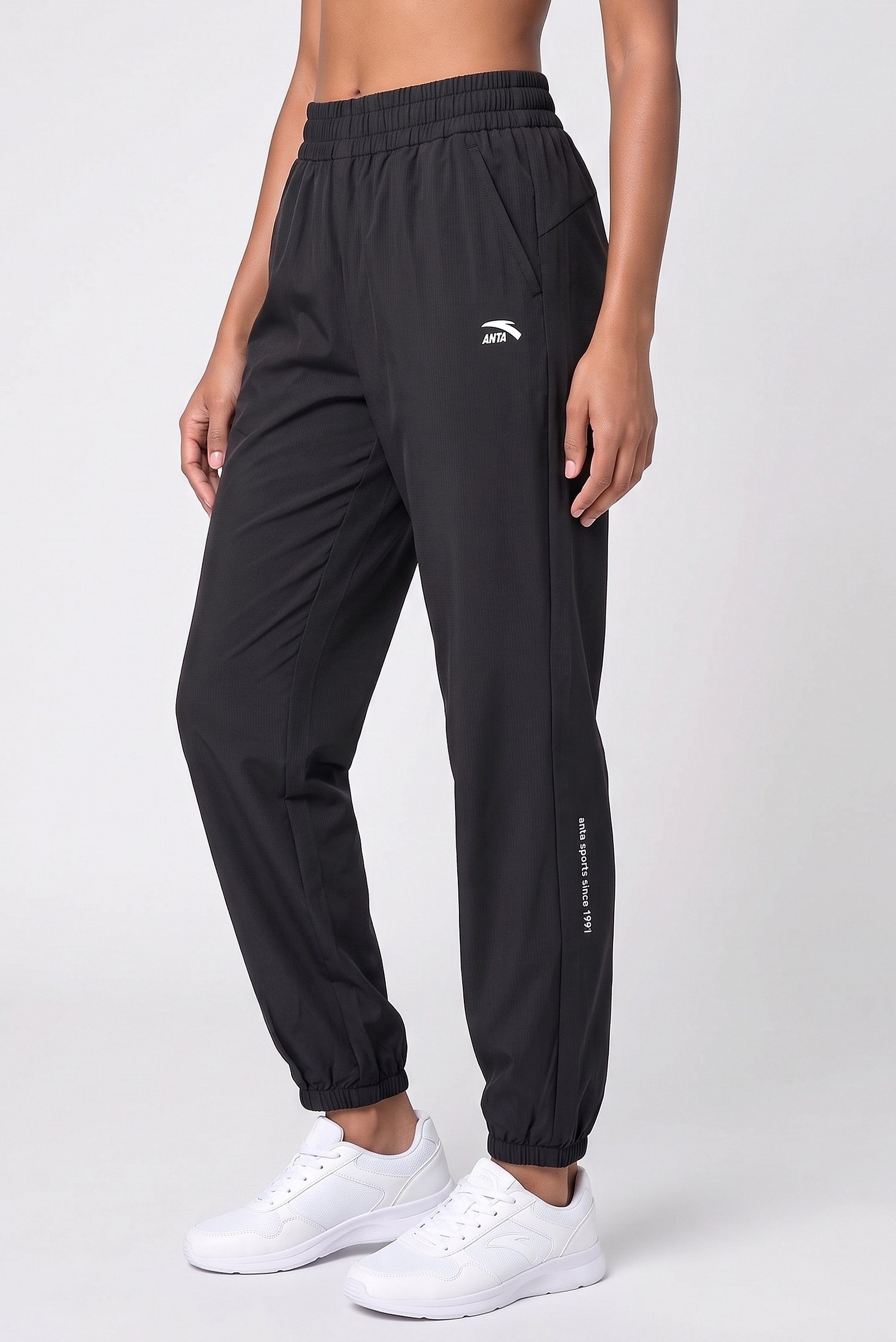 Women Relax Fit Outdoor Track Pants, Black
