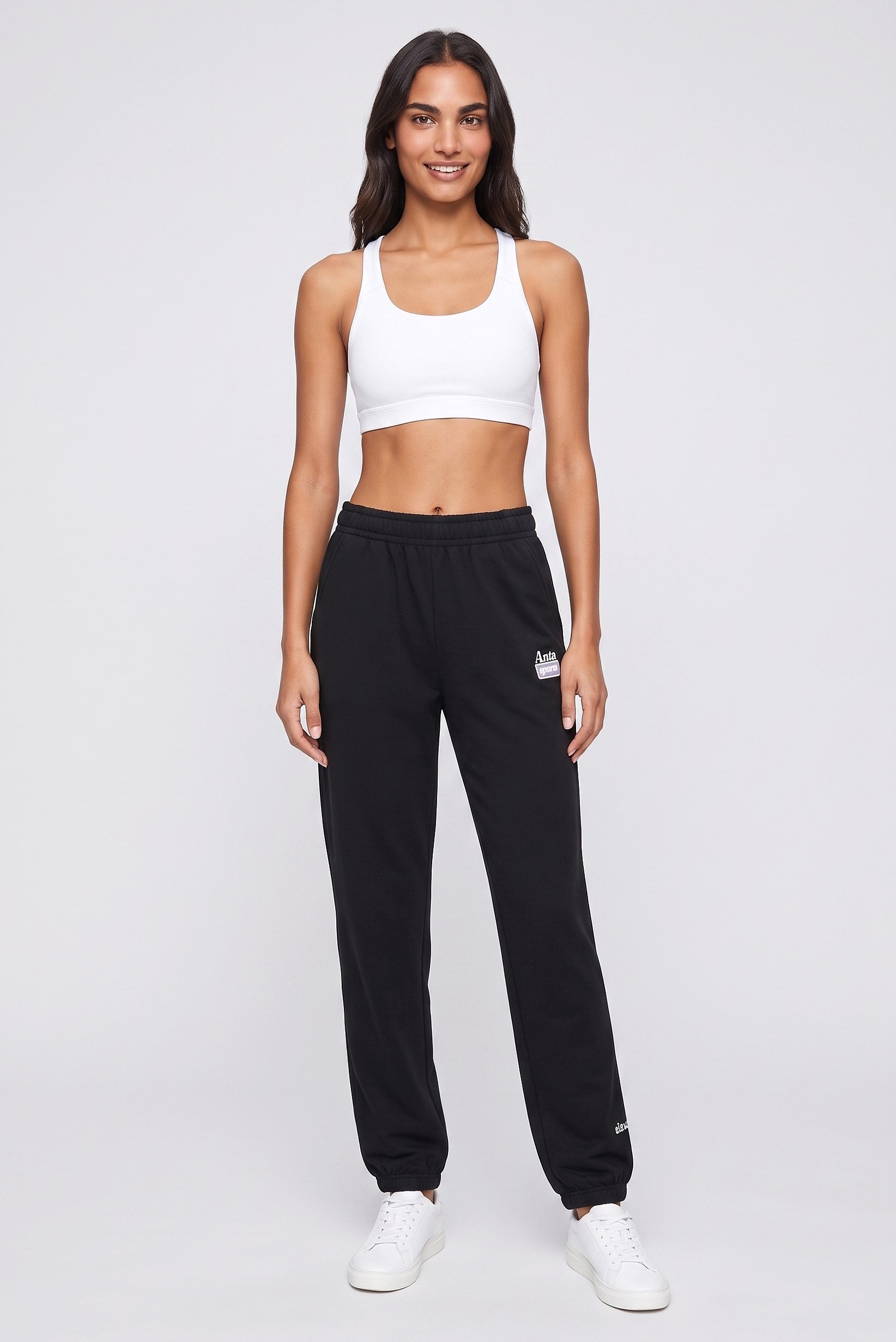 Women Relax Fit Outdoor Sweatpants, Black
