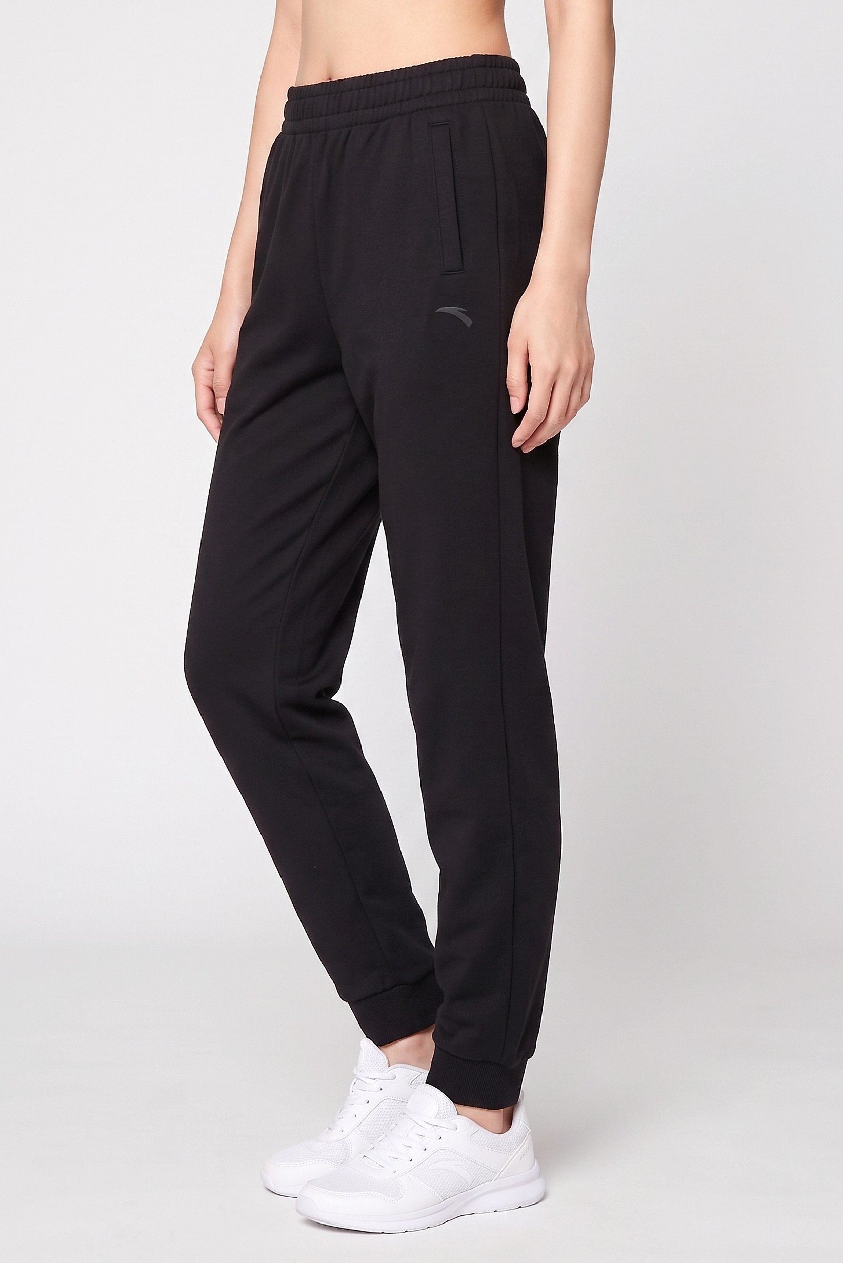 Women Regular Fit Outdoor Sweatpants, Black
