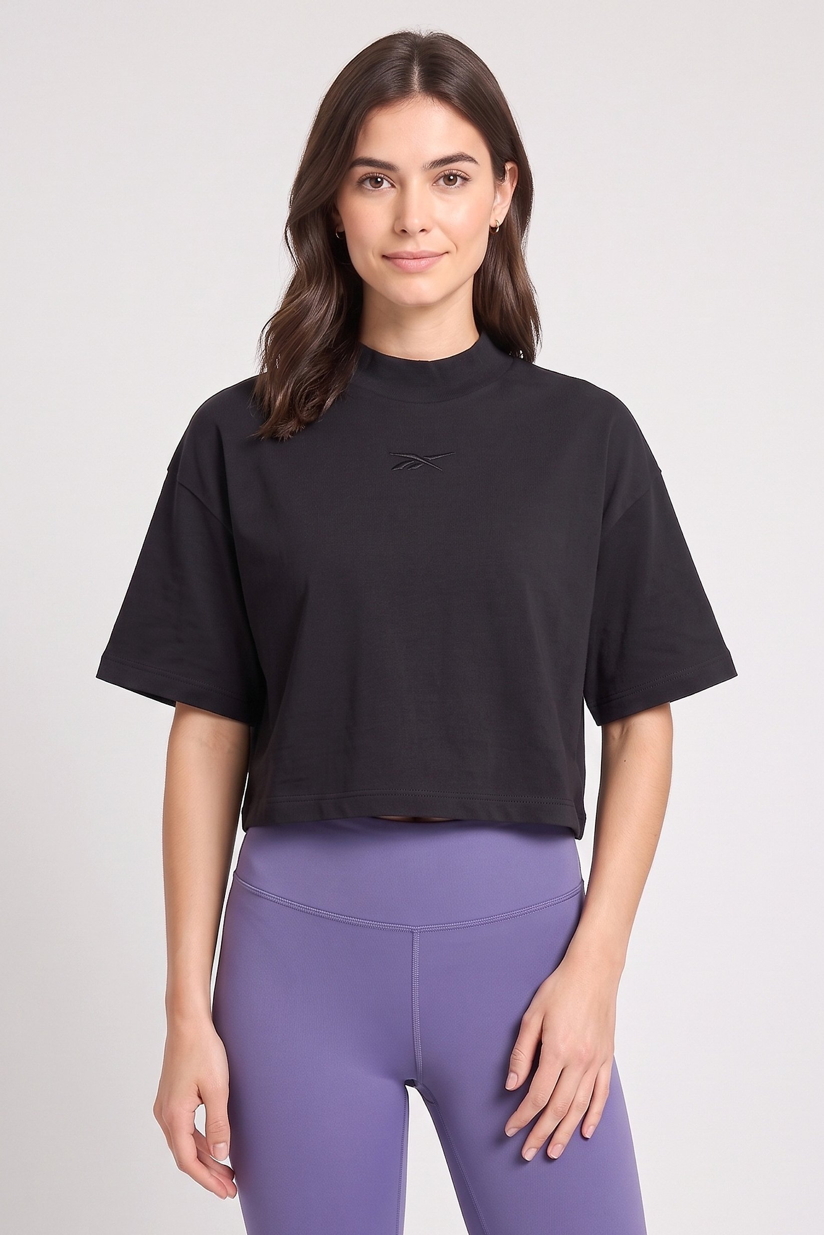 Women Sportswear Fit Short Sleeve Outdoor Crop T-Shirt, Black