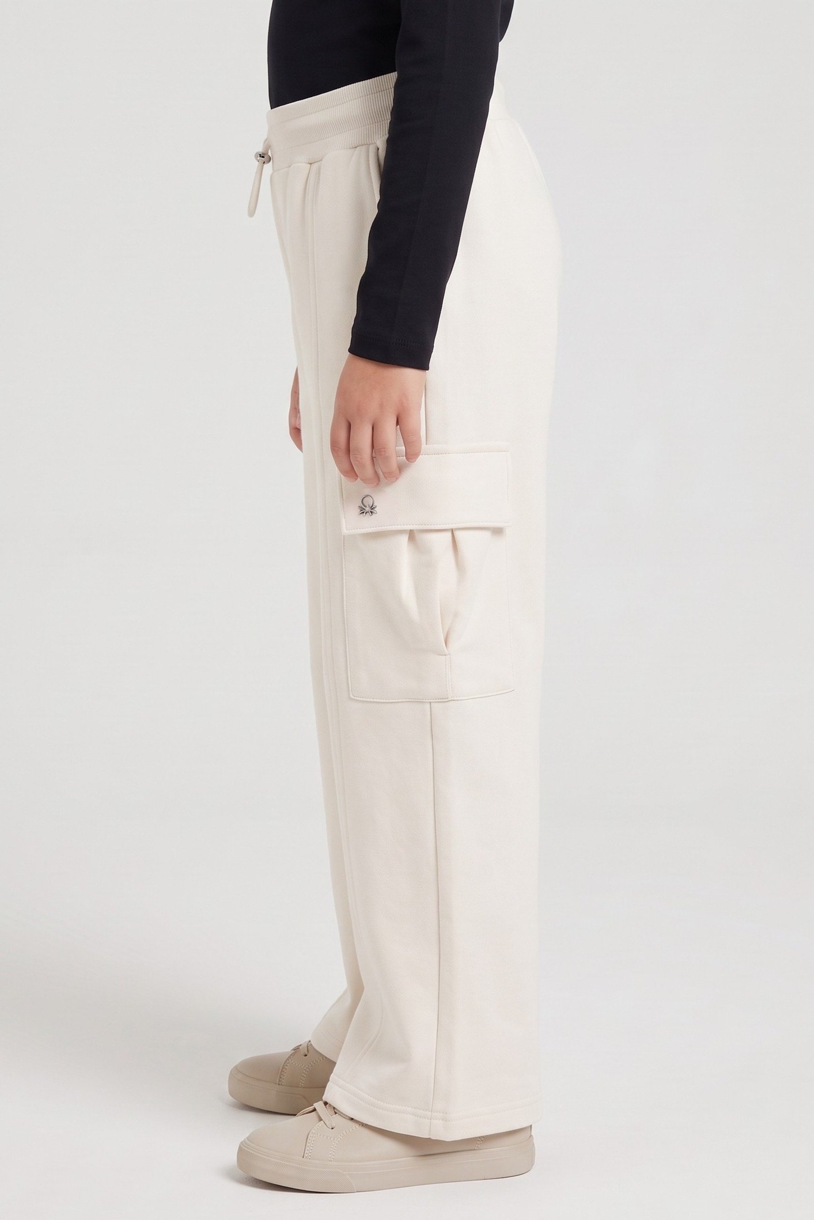 Kids Girl Regular Fit Solid Cargo Pants, Off White