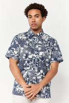 men Regular Fit Short Sleeves Graphic Pint Casual Shirt, Multicolor