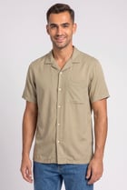Men Regular Fit Plain Short Sleeve Casual Shirt, Light Olive