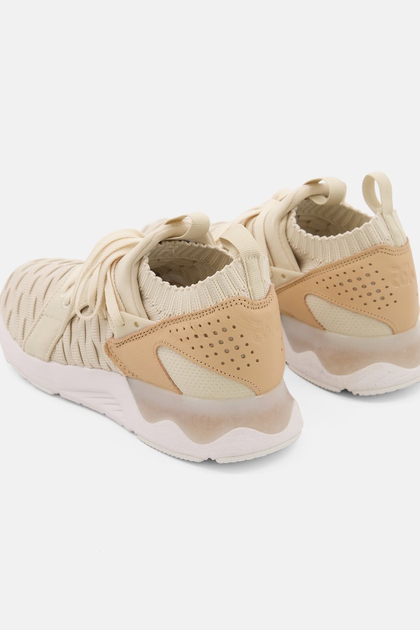 Buy Asics Tiger Kids Boy Lace Up Gel Lyre V Sanze Sports  display picture 3