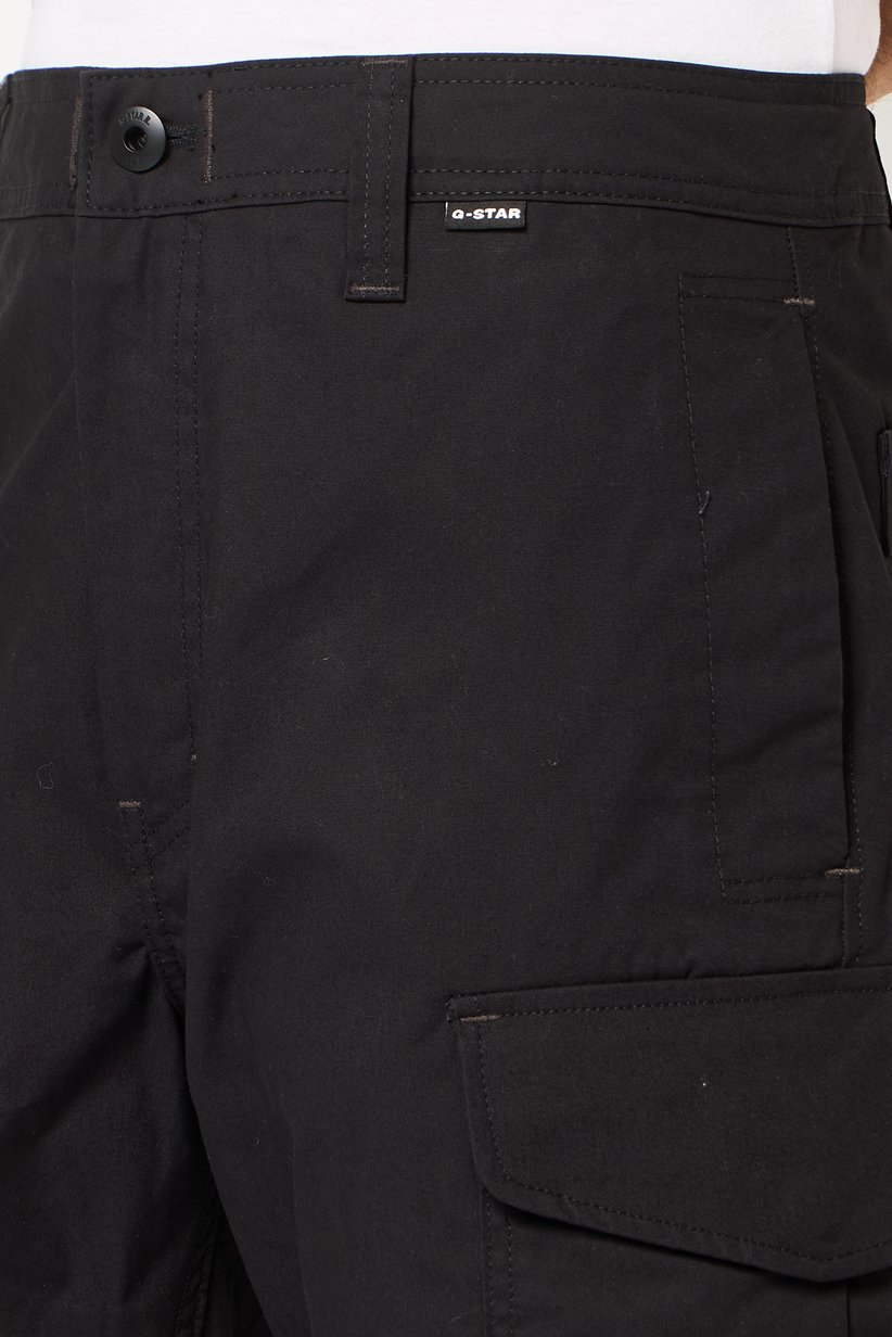 Men Regular Fit Solid Cargo Pants, Black 3