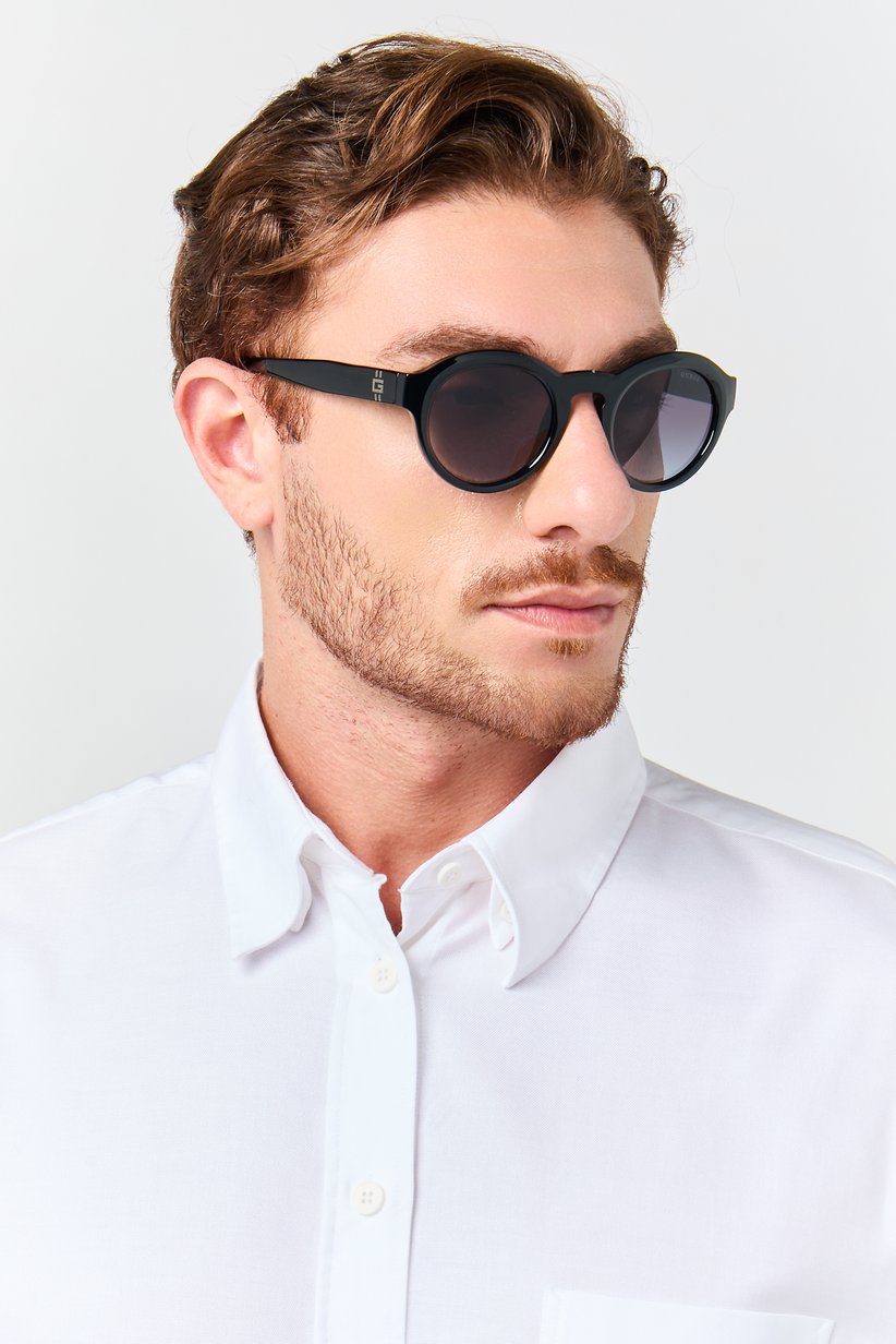 Buy Guess Men GU00205 01B Round Sunglasses, Black Online  display picture 3