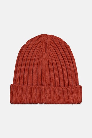 Men Knitted Beanie, Rust