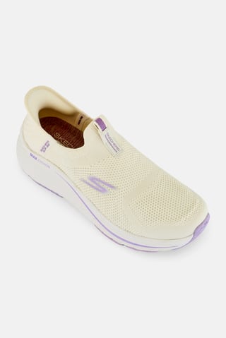 Women Eternal Slip On Running Shoes, Off White