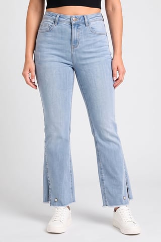 Women Boot Cut Fit Stretchable Denim Jeans, Light Blue