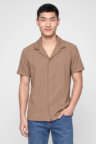 Men Regular Fit Spread Collar Short Sleeve Textured Casual Shirt, Tan