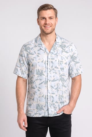 Men Regular Fit Short Sleeve Allover Print Casual Shirt, Multicolor