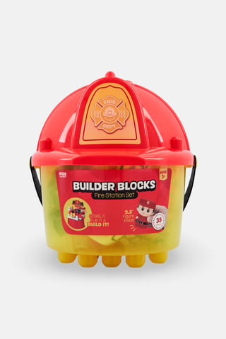 Travel Bucket With Interactive Building Blocks