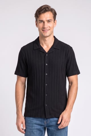Men Regular Fit Plain Short Sleeve Casual Shirt, Black