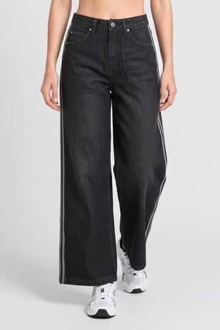 Women Sportswear Fit Washed Outdoor Wide Leg Denim, Black