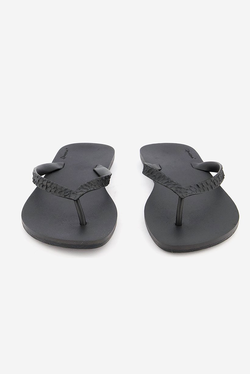 Men Slip On Flip Flop, Black