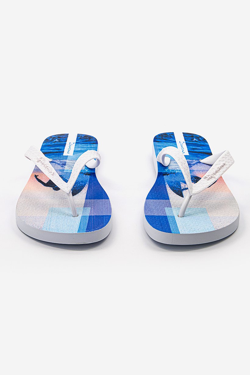 Men Clas Urbana Marsc Slipper, White and Blue
