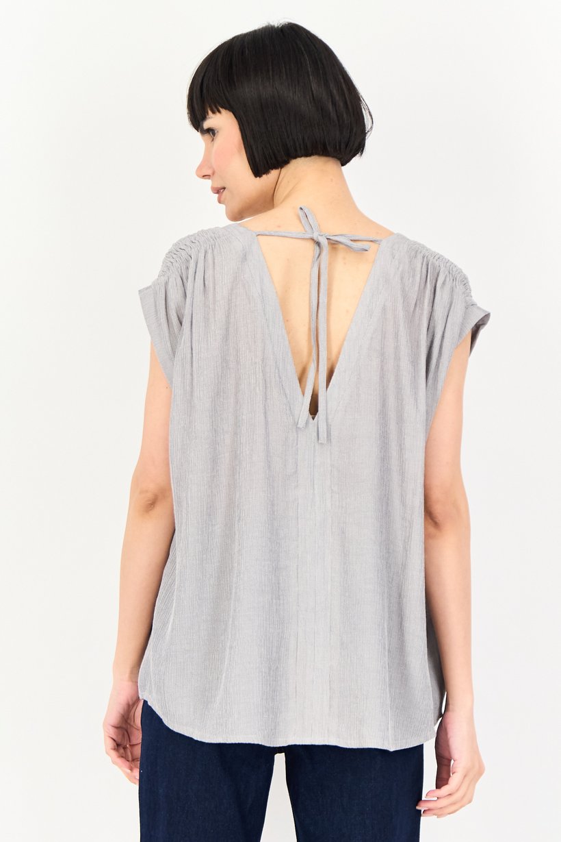 Women V-Neck Textured Sleeveless Tank Top, Grey