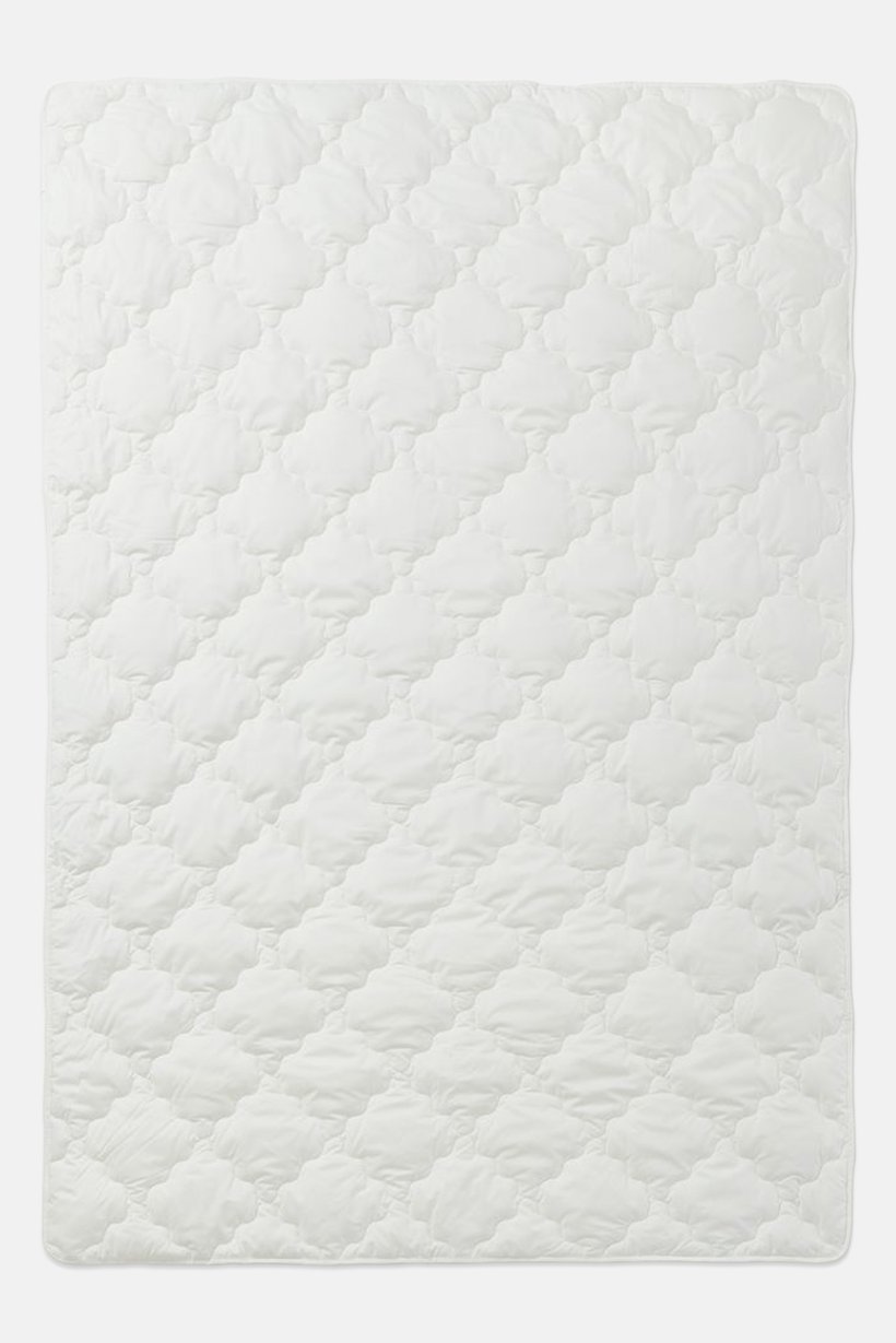 Single Greenline Quilted Bedsheet, White