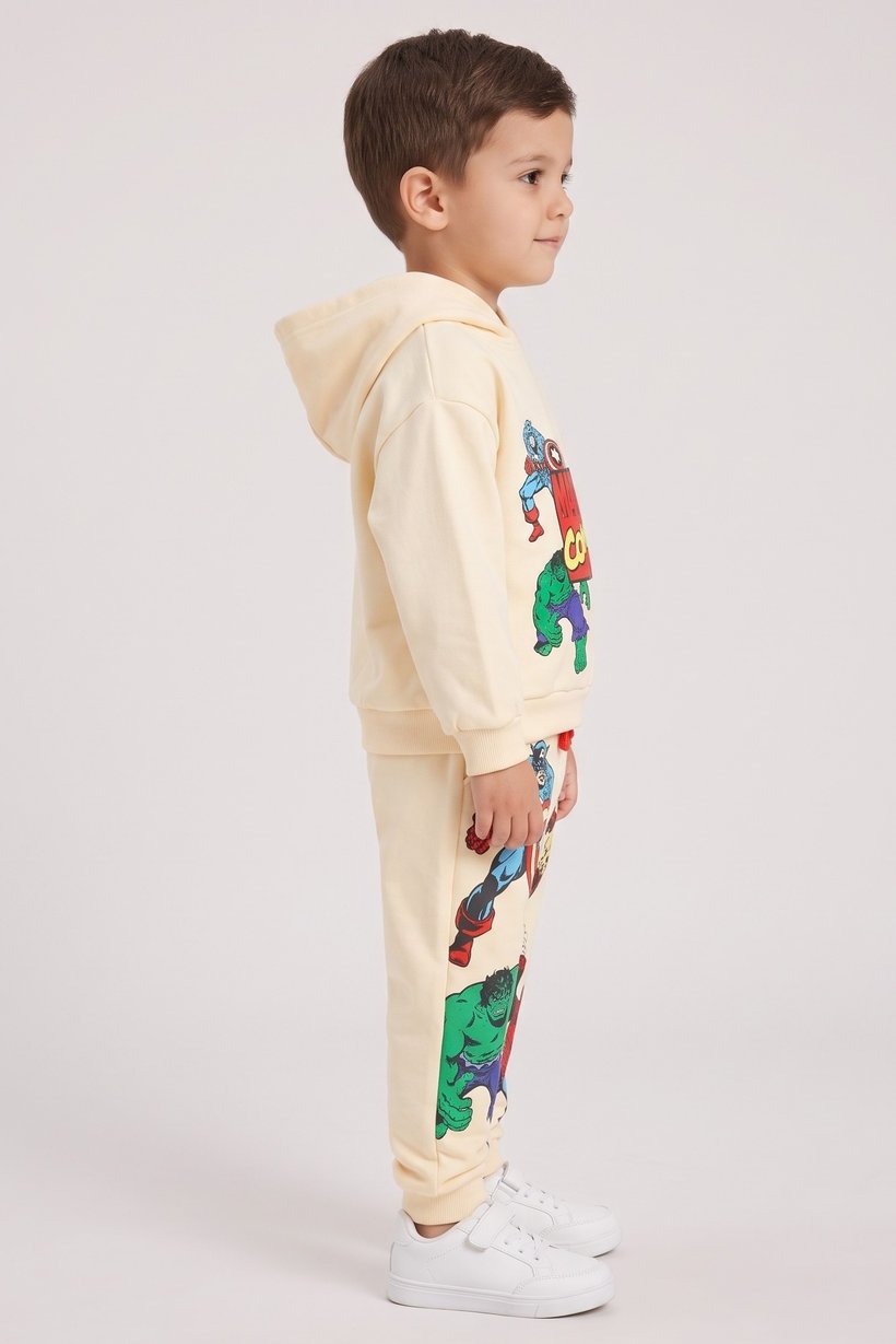 Marvel Comics Toddlers Boy 2 Pieces Graphic Print Hoodie And Sweatpants Set, Multicolor
