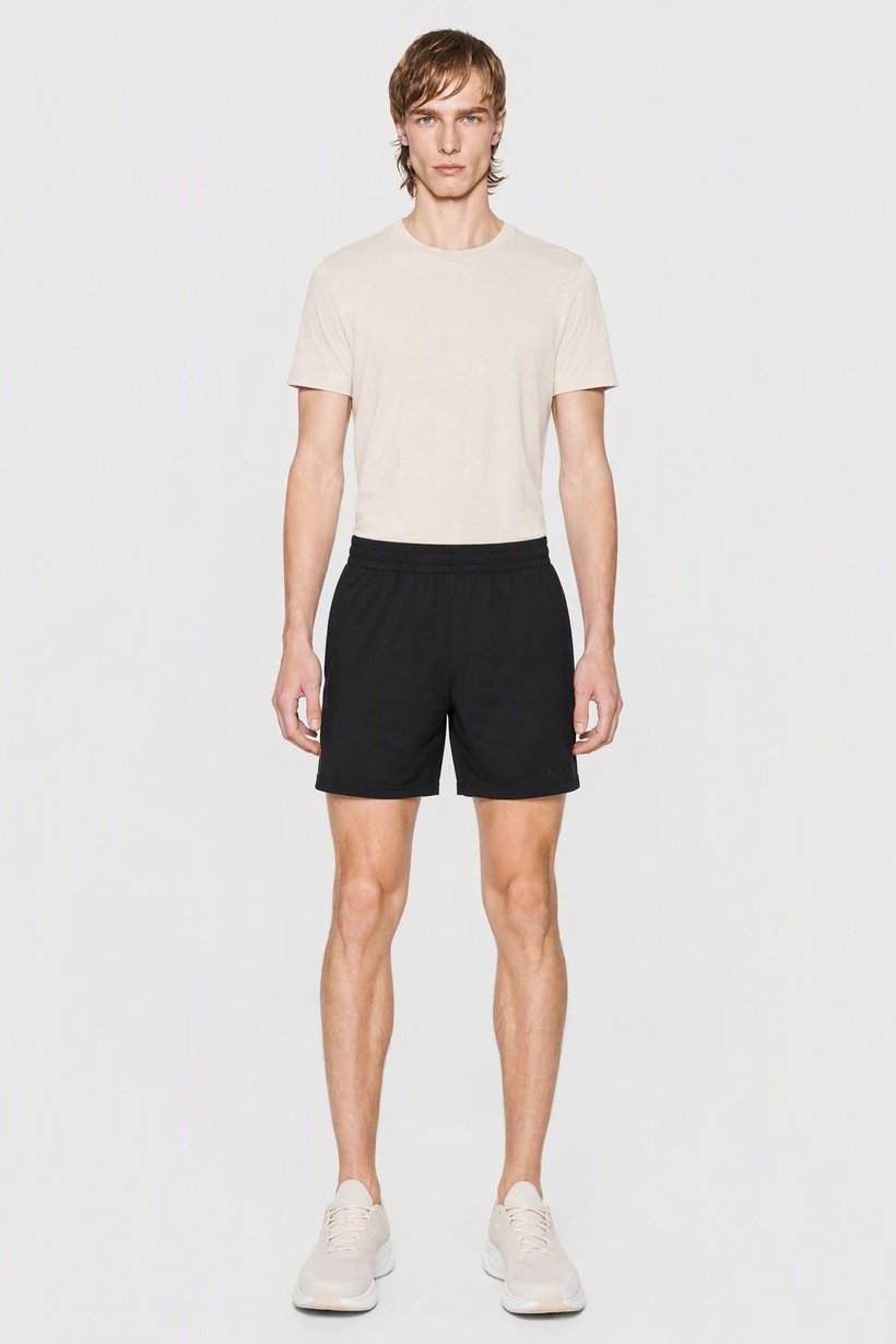 Men Regular Fit Outdoor Shorts, Black