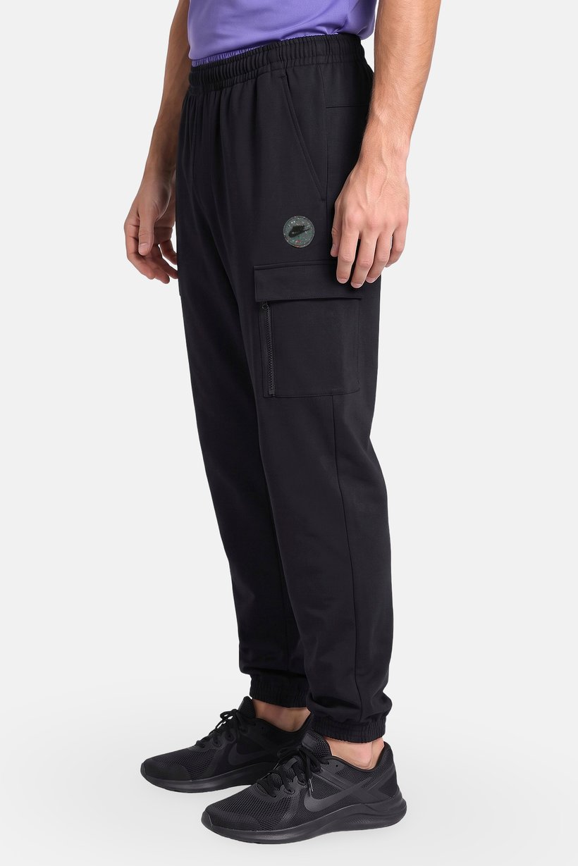 Men Standard Fit Outdoor Jogger Pants, Black
