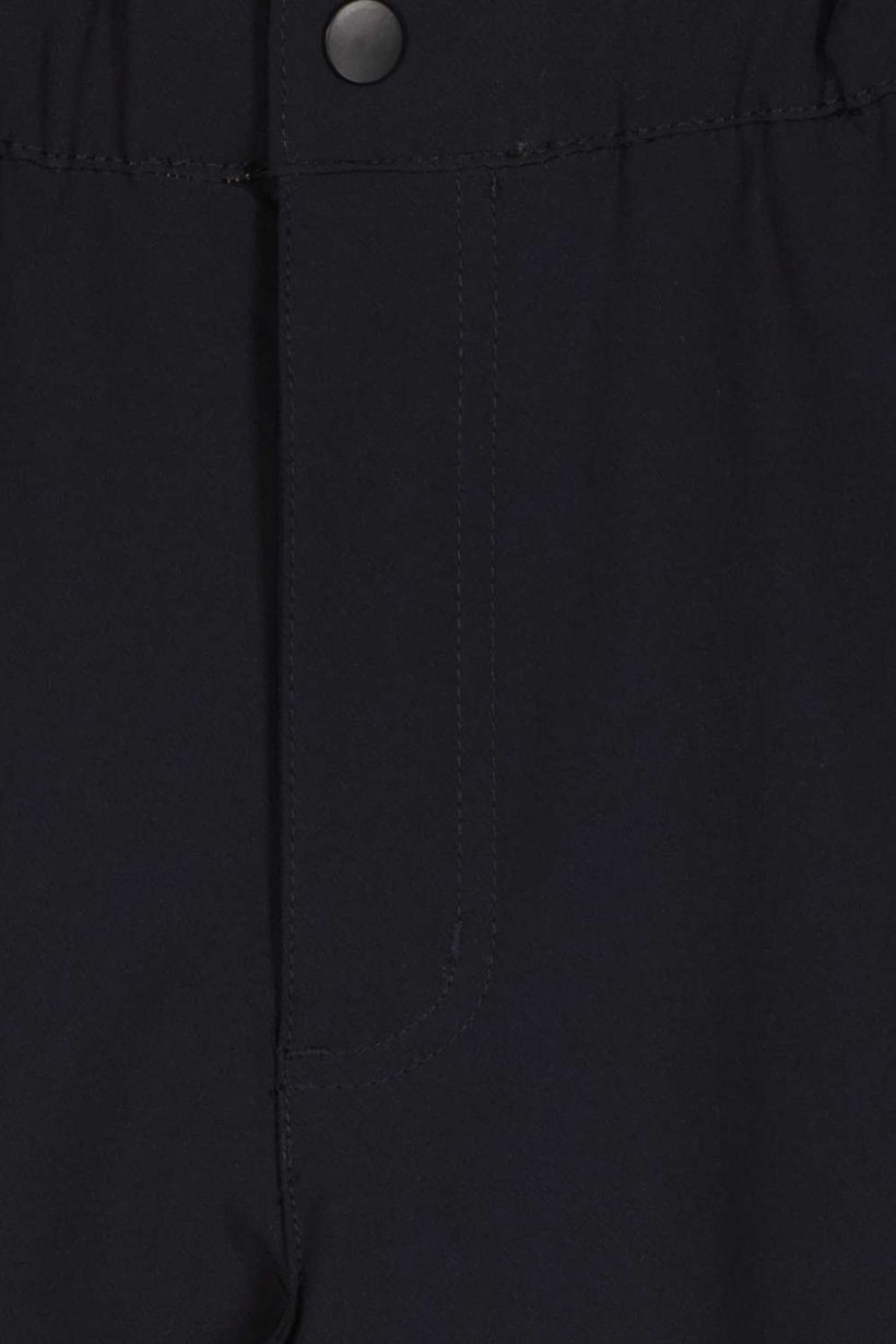 Men Solid Basic Shorts, Black